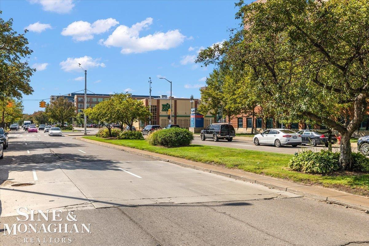 248 Mack Ave apt #2 Road, Detroit, MI 48201 — Photo 31