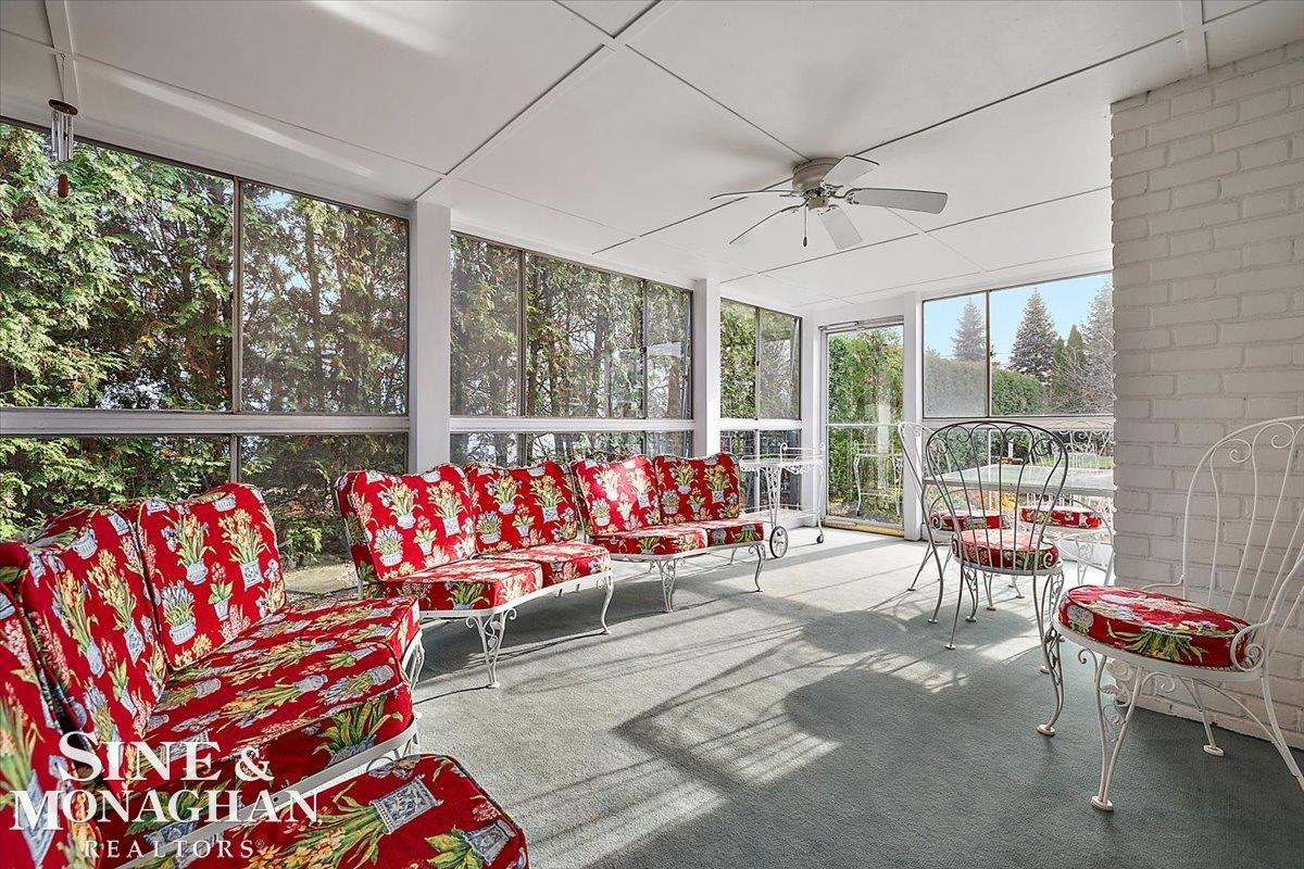683 Lochmoor Boulevard, Grosse Pointe Woods, MI 48236 — Photo 10