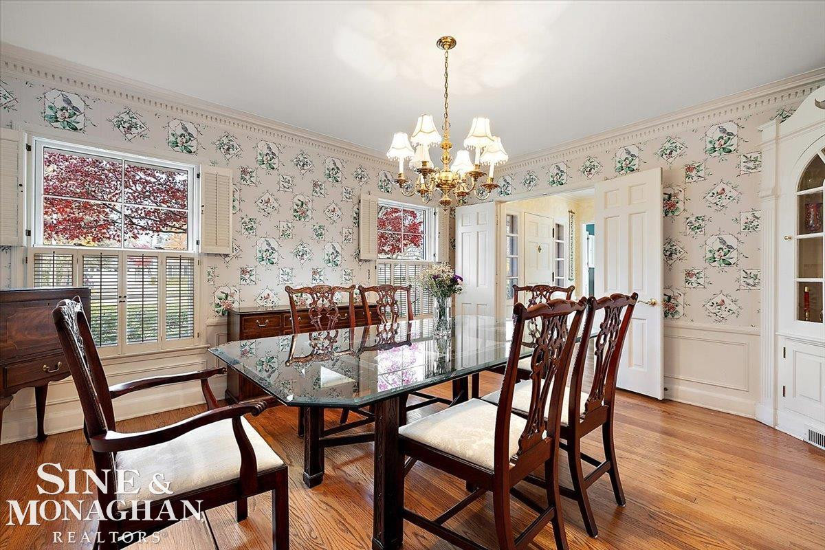 683 Lochmoor Boulevard, Grosse Pointe Woods, MI 48236 — Photo 12