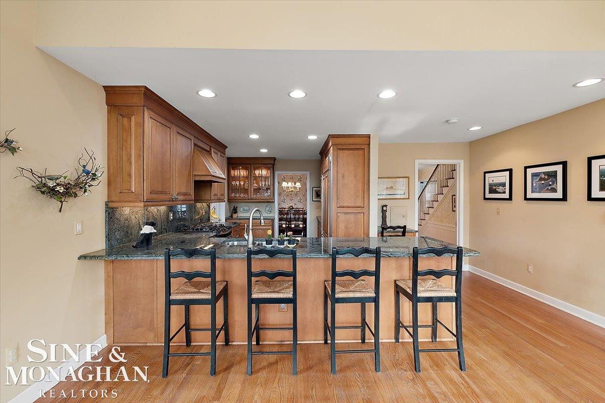 683 Lochmoor Boulevard, Grosse Pointe Woods, MI 48236 — Photo 16