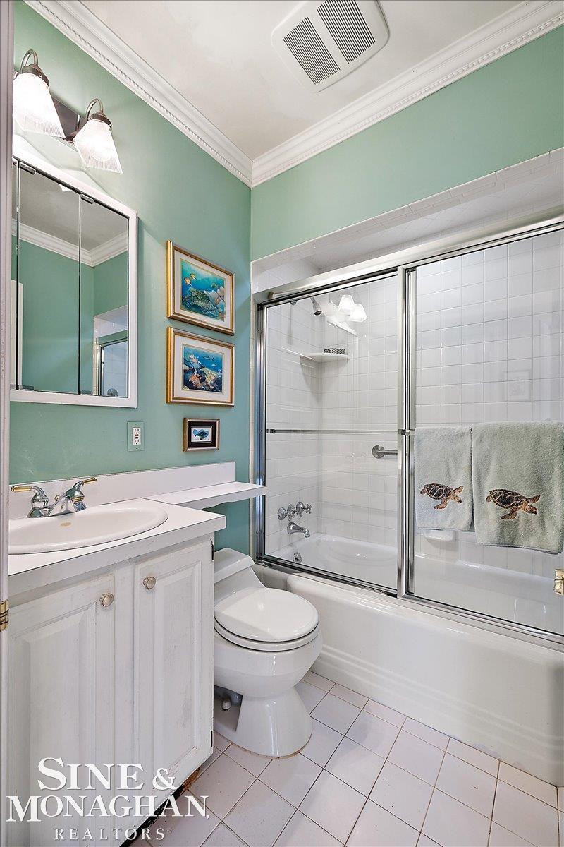 683 Lochmoor Boulevard, Grosse Pointe Woods, MI 48236 — Photo 26