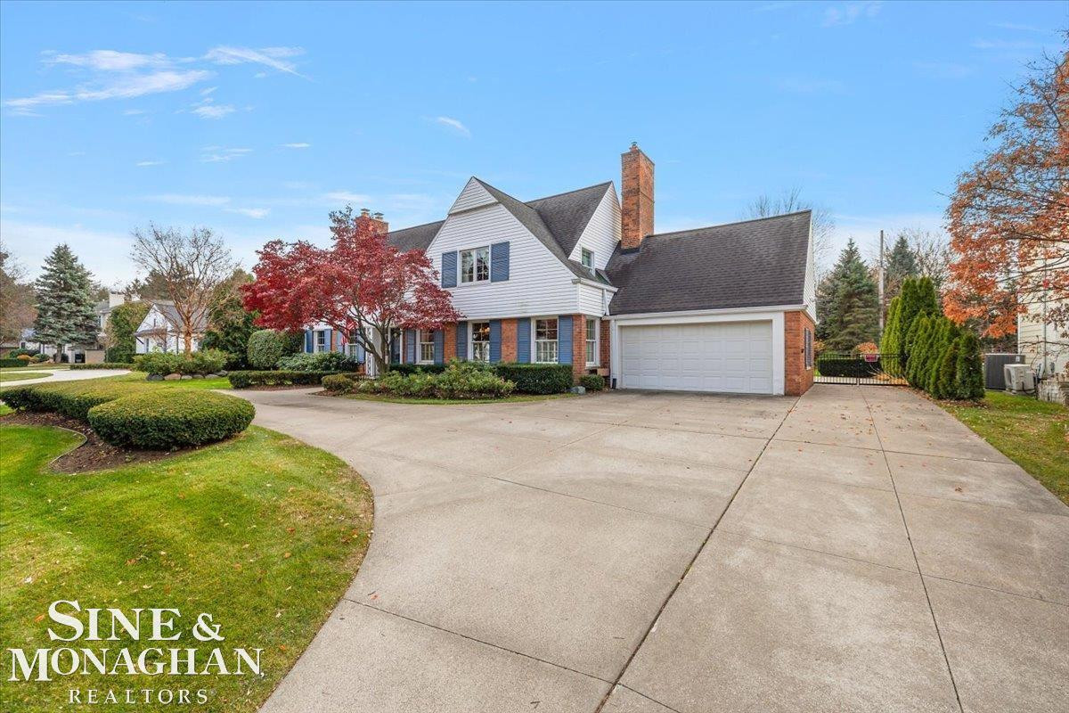 683 Lochmoor Boulevard, Grosse Pointe Woods, MI 48236 — Photo 52