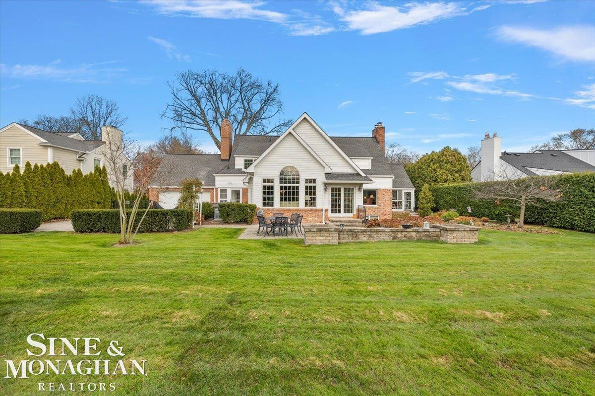 683 Lochmoor Boulevard, Grosse Pointe Woods, MI 48236 — Photo 57