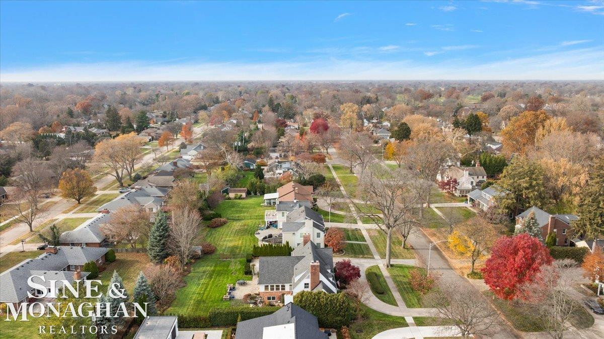 683 Lochmoor Boulevard, Grosse Pointe Woods, MI 48236 — Photo 63