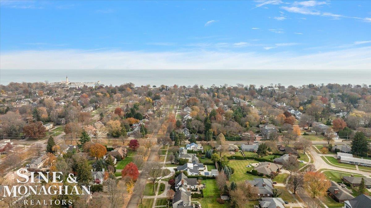 683 Lochmoor Boulevard, Grosse Pointe Woods, MI 48236 — Photo 68