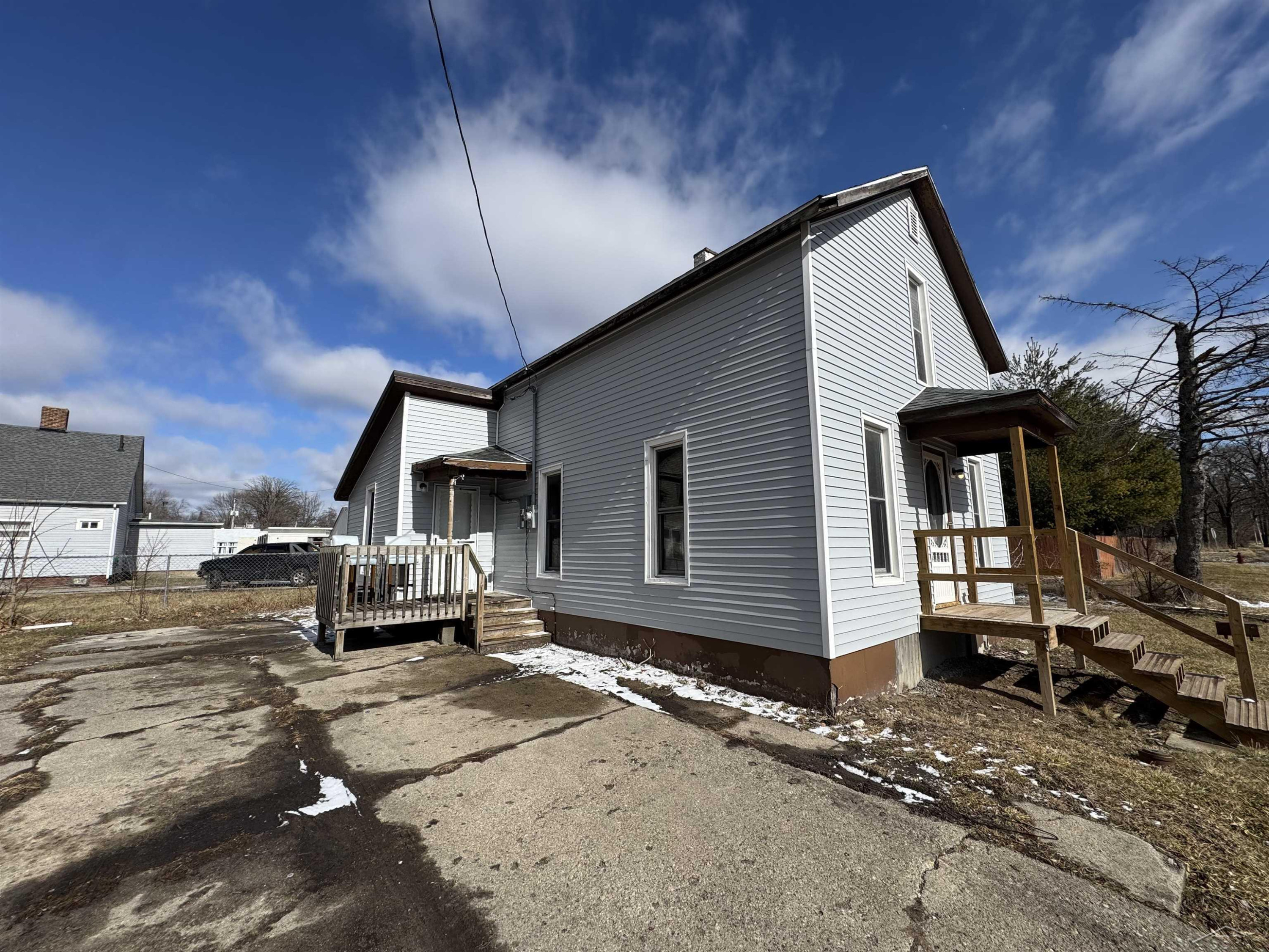 709 Atwater Street, Saginaw, MI 48601 — Photo 16