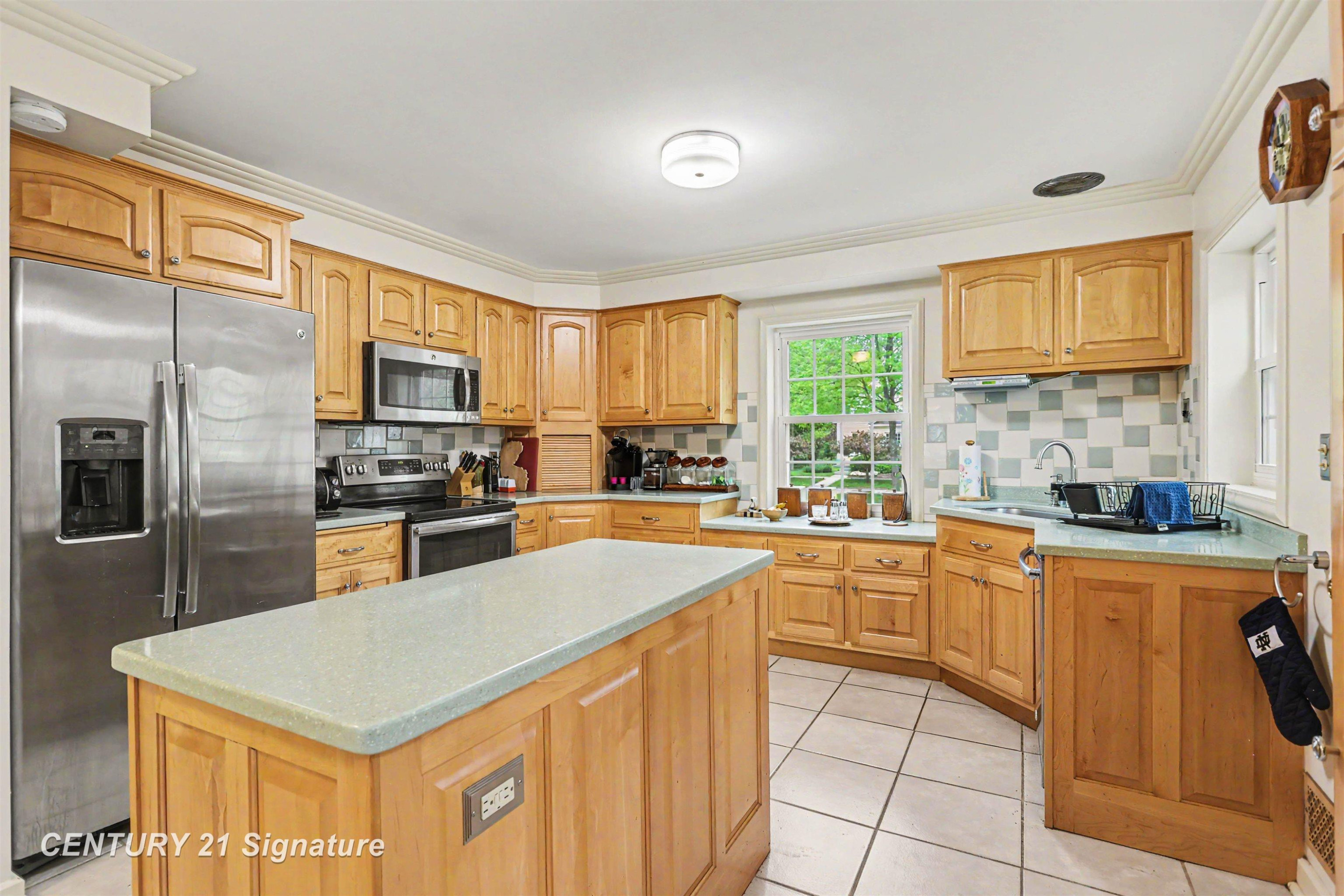 605 S Kinney Avenue, Mount Pleasant, MI 48858 — Photo 6