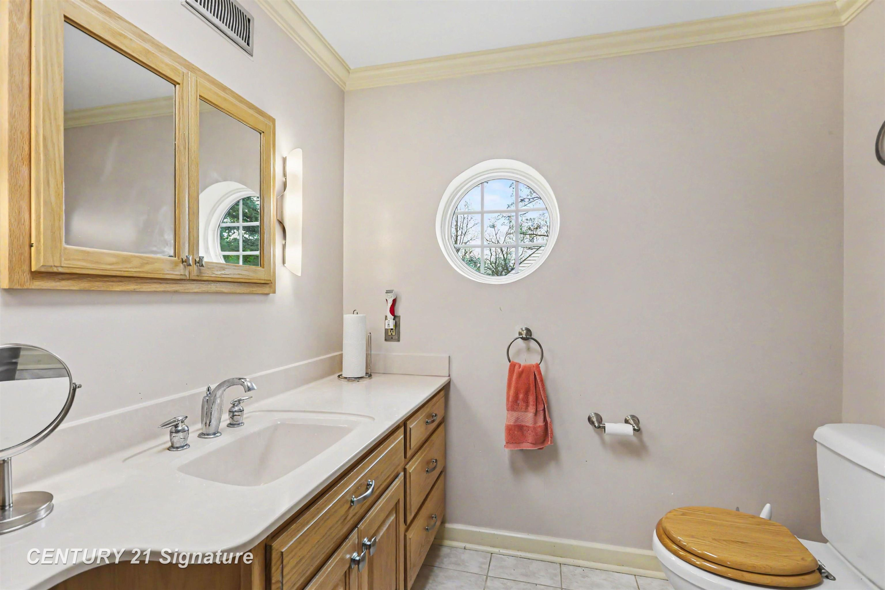605 S Kinney Avenue, Mount Pleasant, MI 48858 — Photo 20