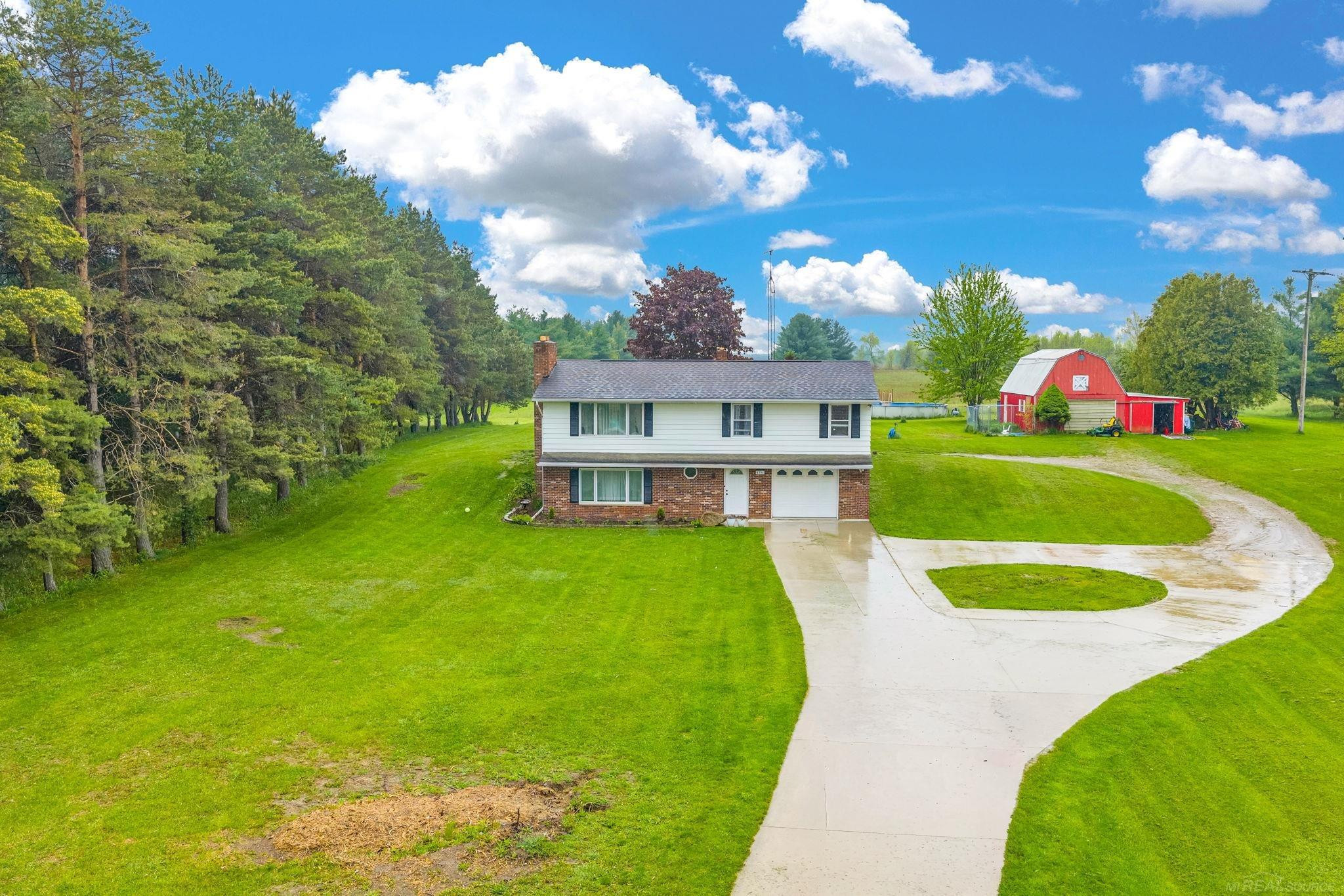 4394 Deckerville Road, Deckerville, MI 48427 — Photo 3