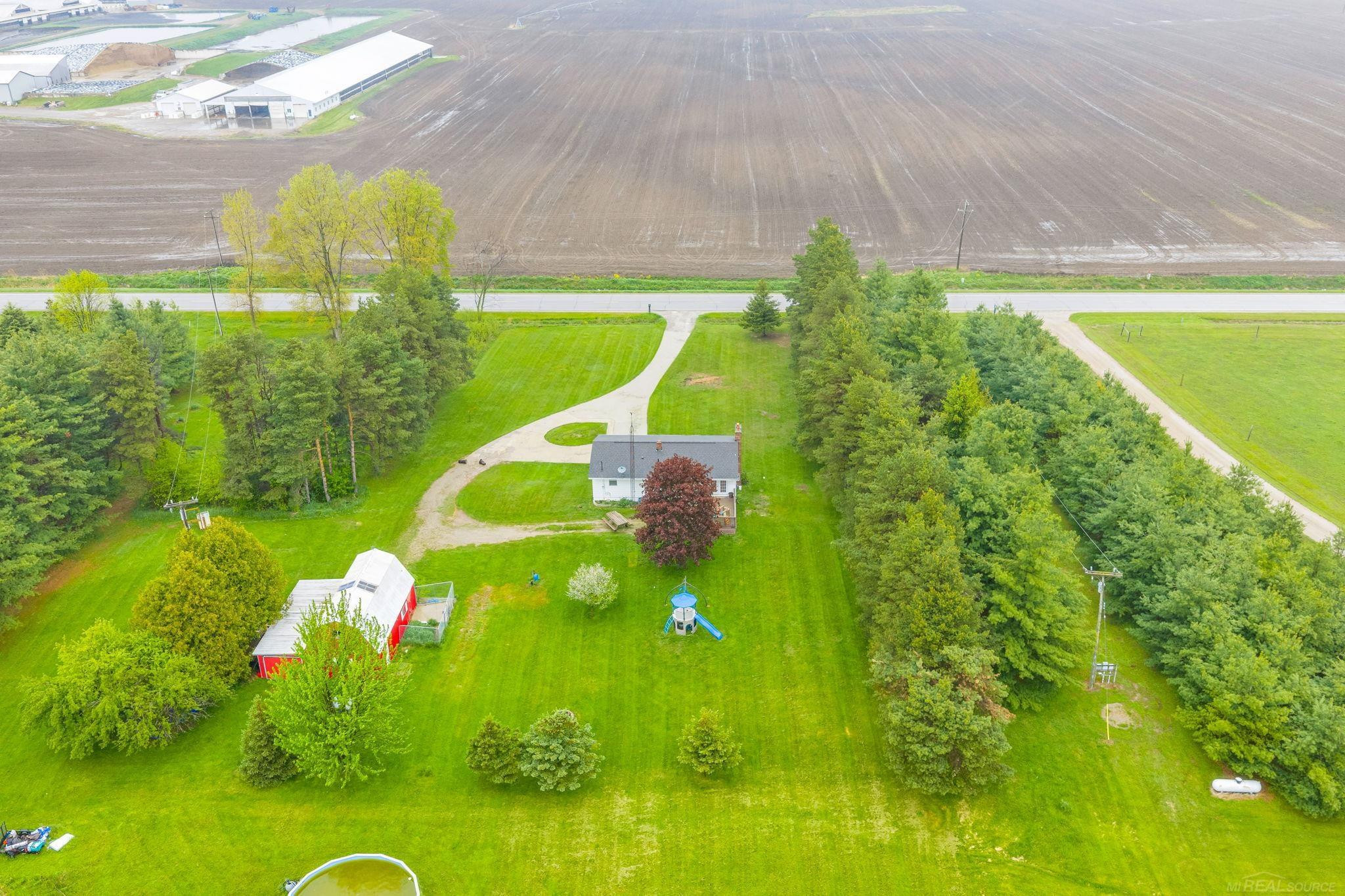 4394 Deckerville Road, Deckerville, MI 48427 — Photo 44