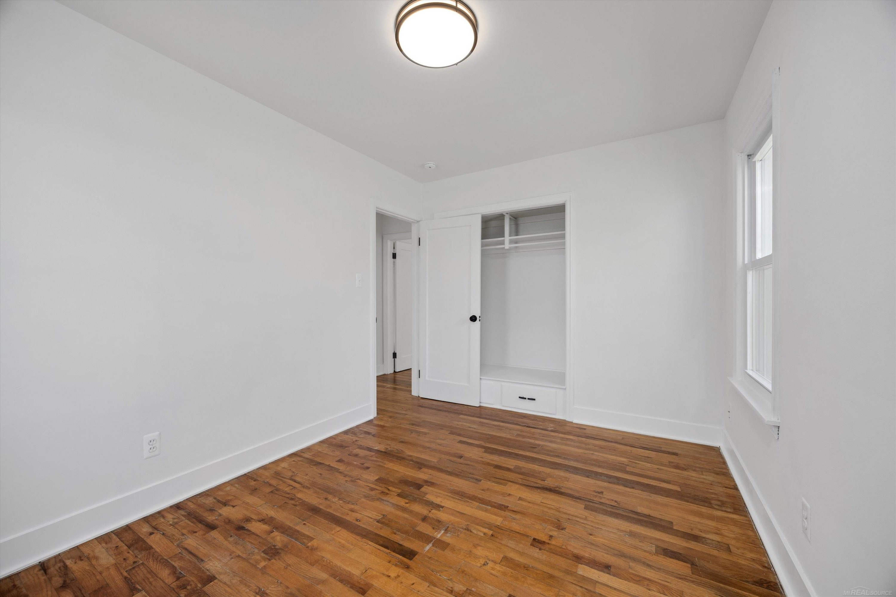 7553 Nichols Street, Utica, MI 48317 — Photo 14