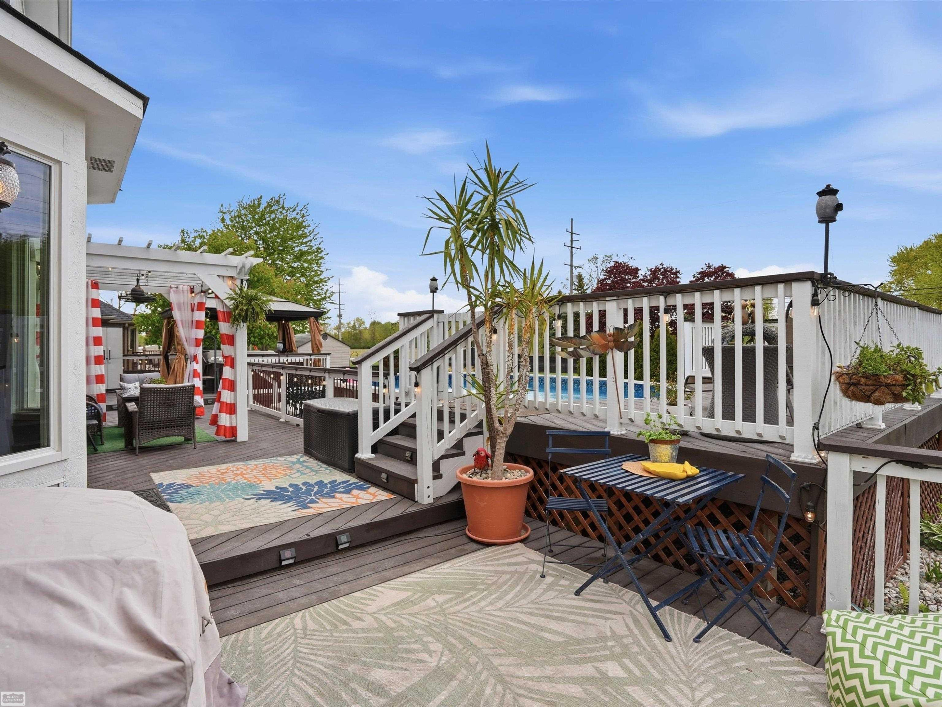 36531 N Pointe Drive, New Baltimore, MI 48047 — Photo 52
