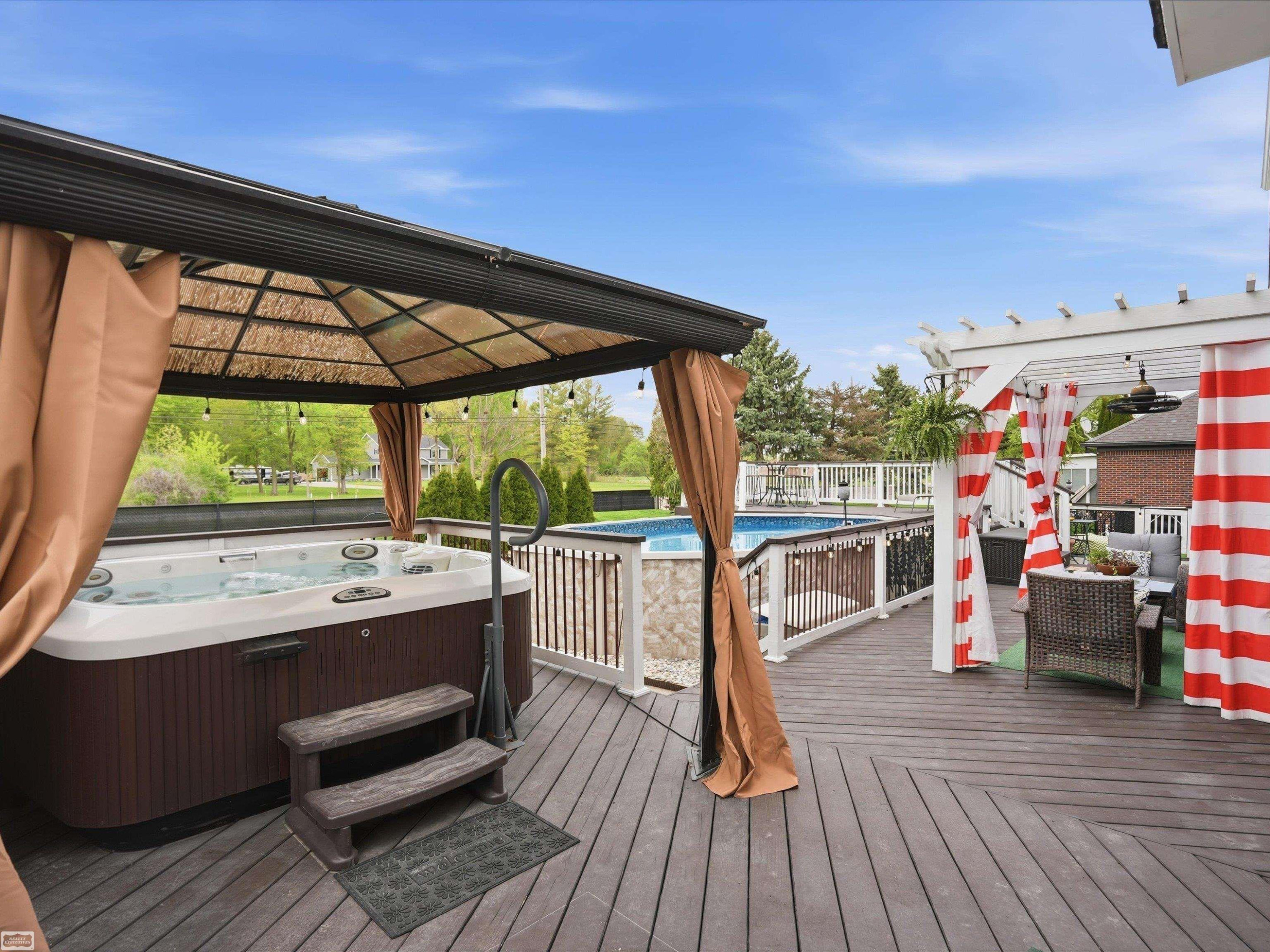 36531 N Pointe Drive, New Baltimore, MI 48047 — Photo 56