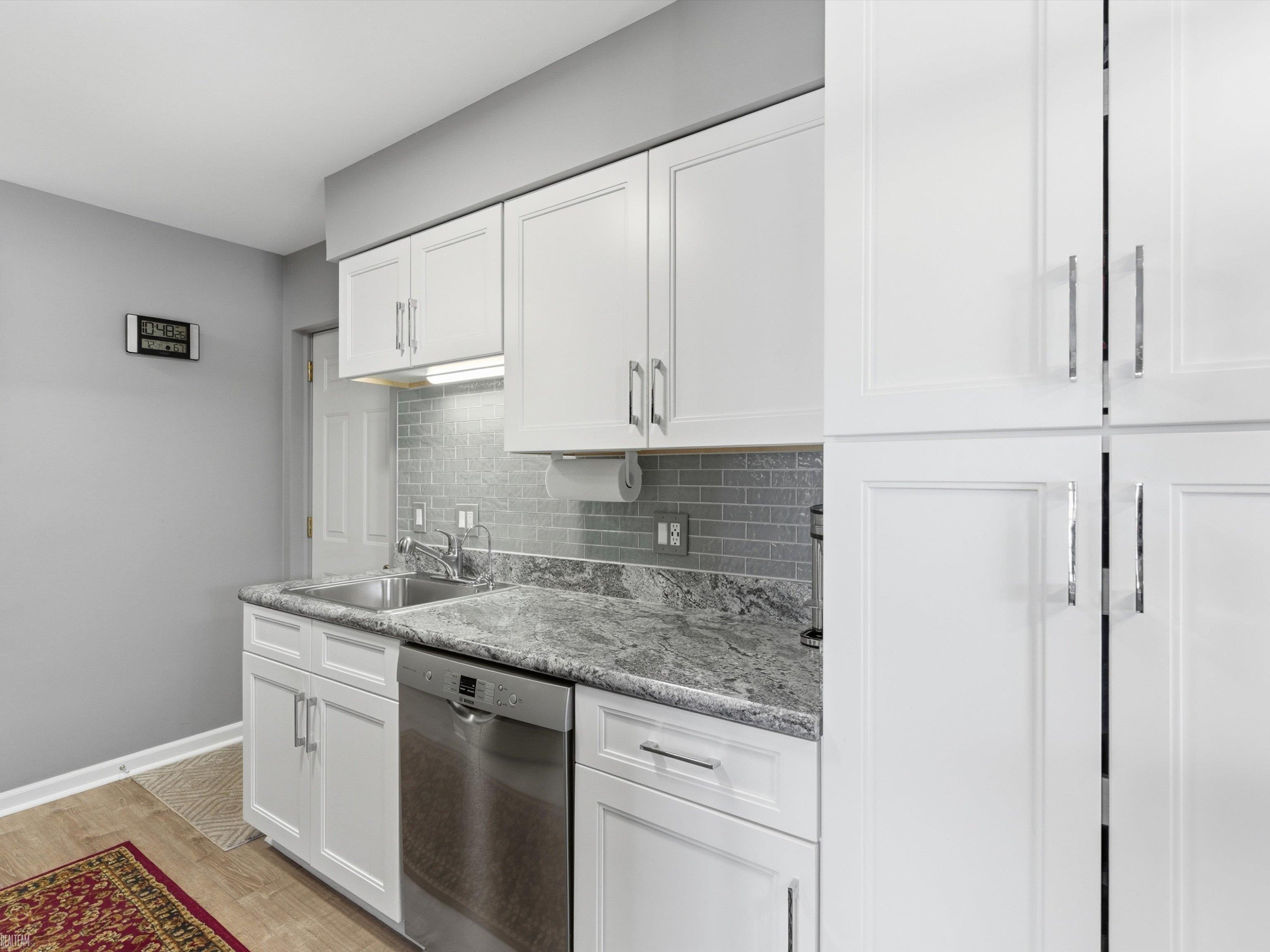 68463 Rosewood Lane, 15, Richmond, MI 48062 — Photo 9