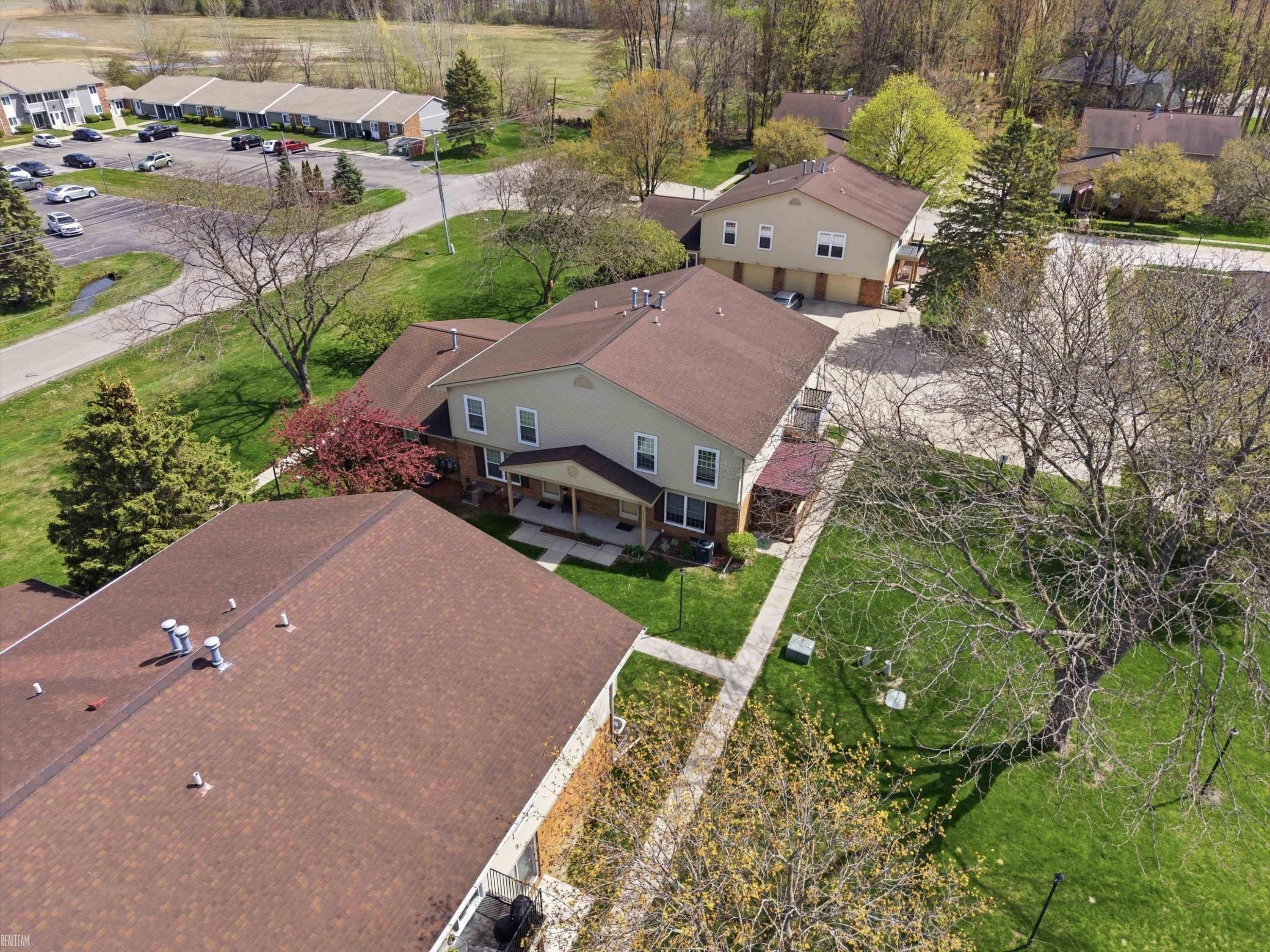 68463 Rosewood Lane, 15, Richmond, MI 48062 — Photo 33