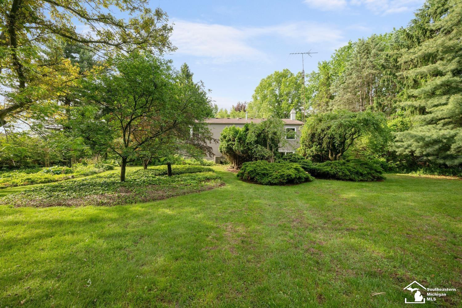 434 W Erie Road, Temperance, MI 48182 — Photo 33