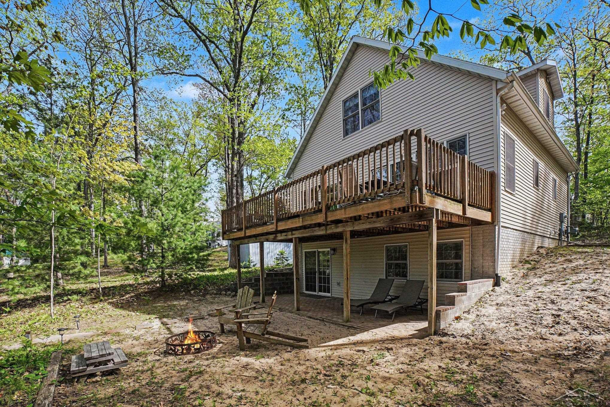 7620 Beech Street, Lake, MI 48632 — Photo 25