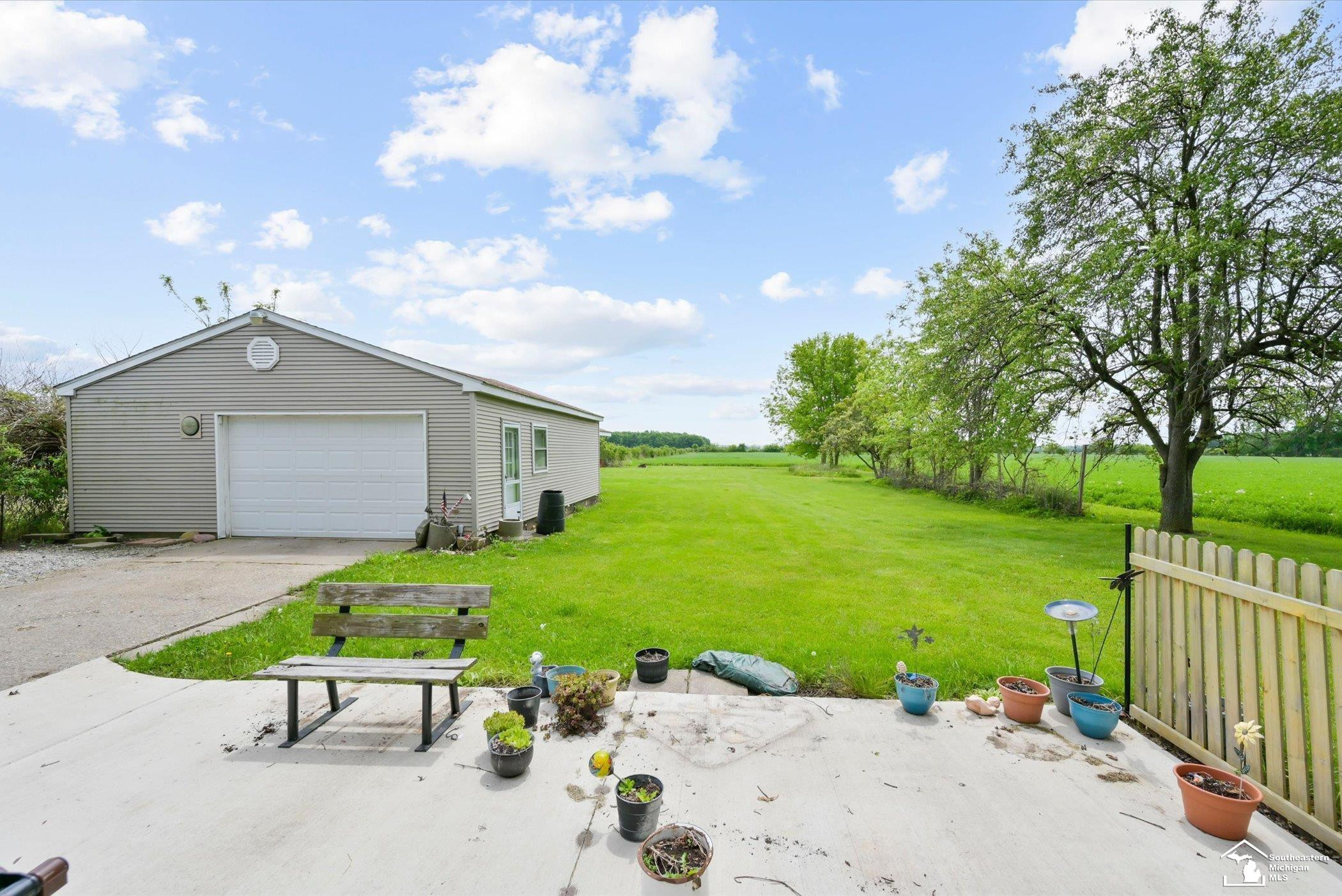 750 E Labo Road, Carleton, MI 48117 — Photo 24