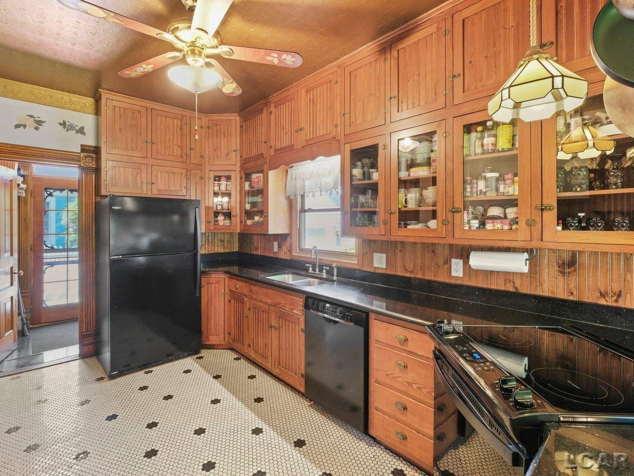 226 Giles Avenue, Blissfield, MI 49228 — Photo 13