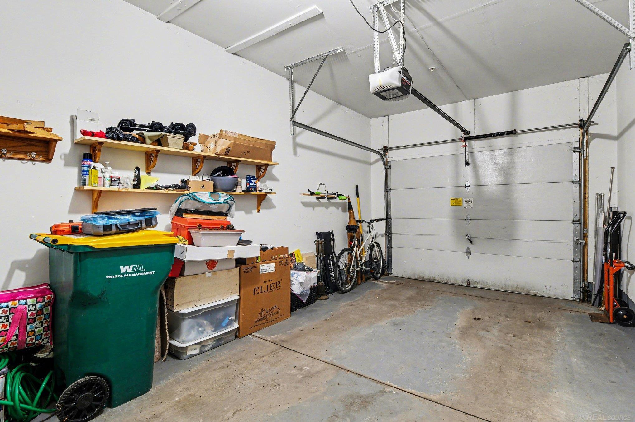 234 N Wixom Road, Wixom, MI 48393 — Photo 22
