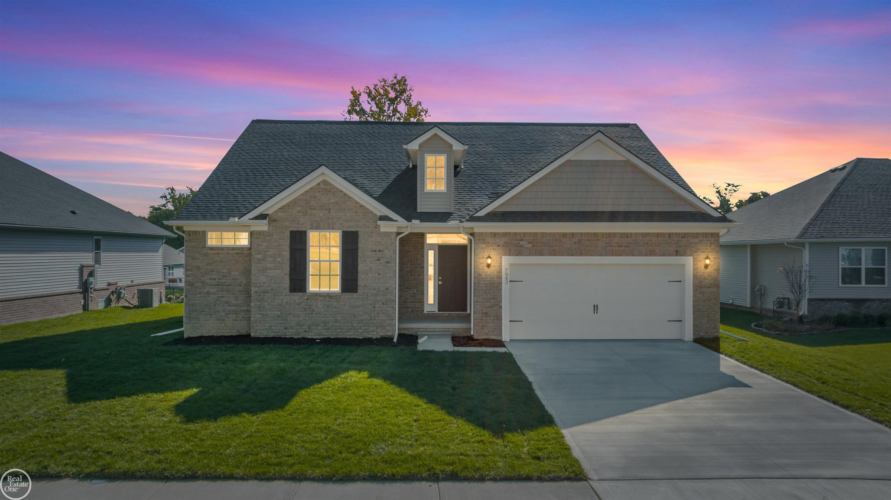 1156 Julian Court, Waterford, MI 48327