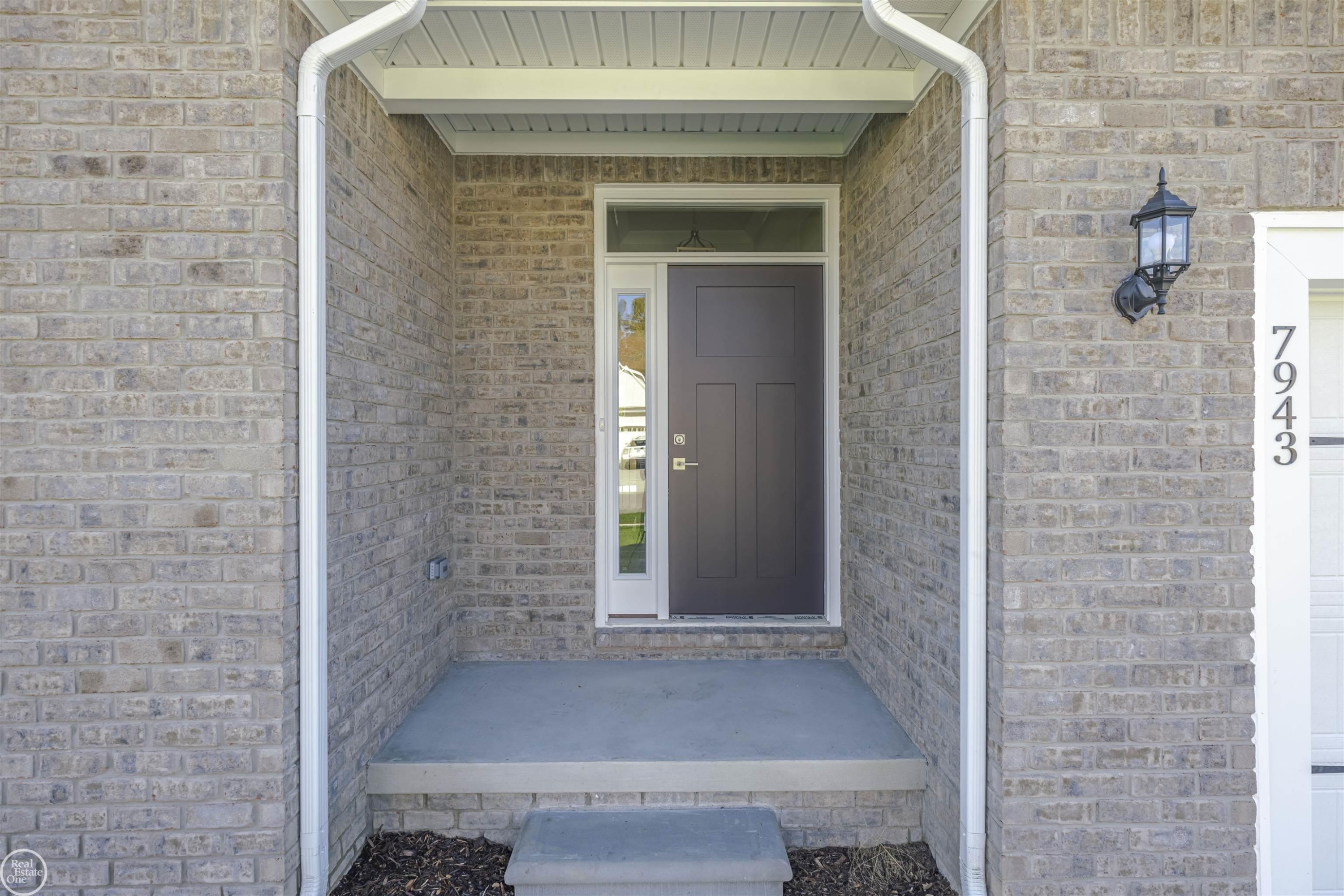 1156 Julian Court, Waterford, MI 48327 — Photo 3