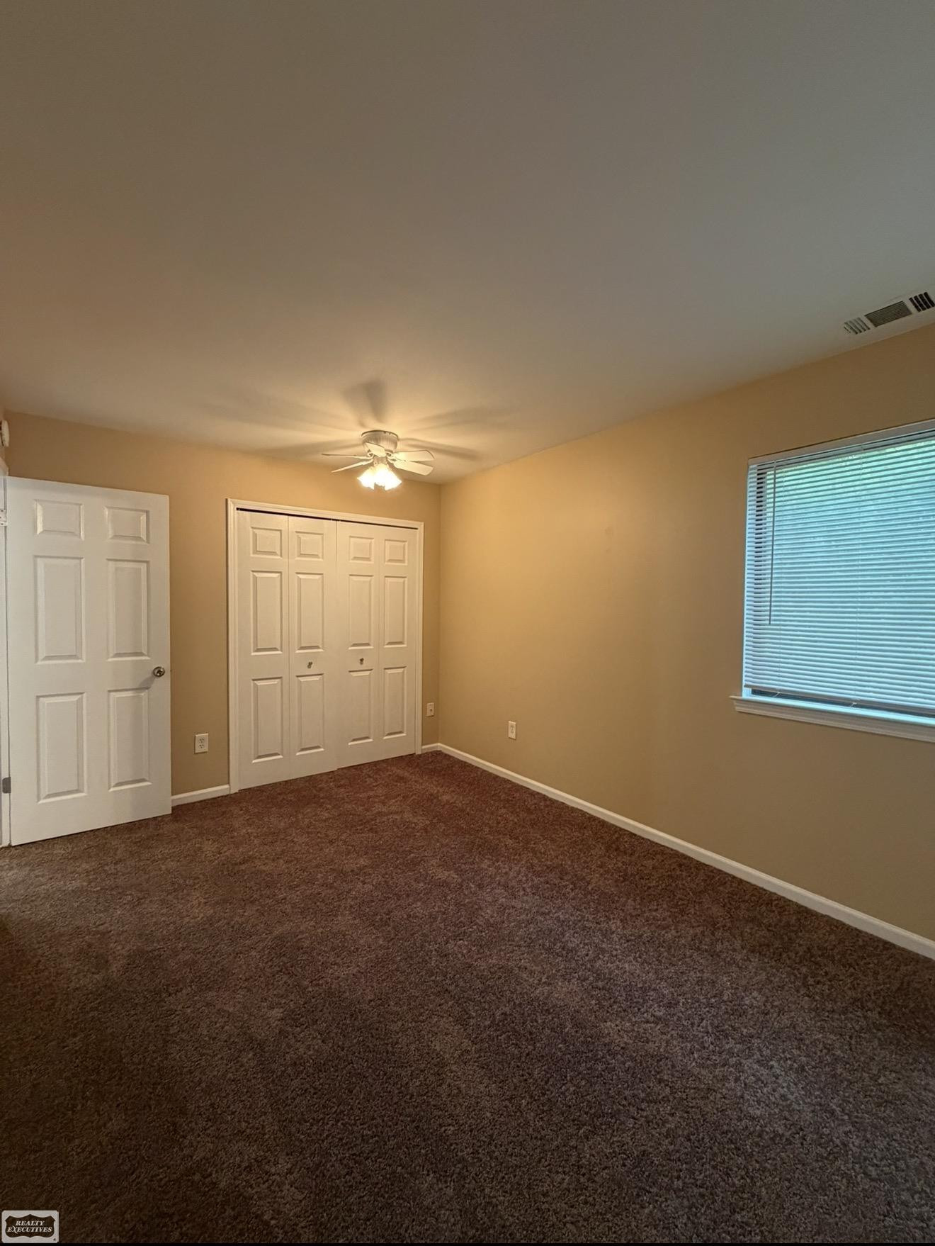 35401 Hickory Woods Lane, #3, Clinton Twp, MI 48035 — Photo 9
