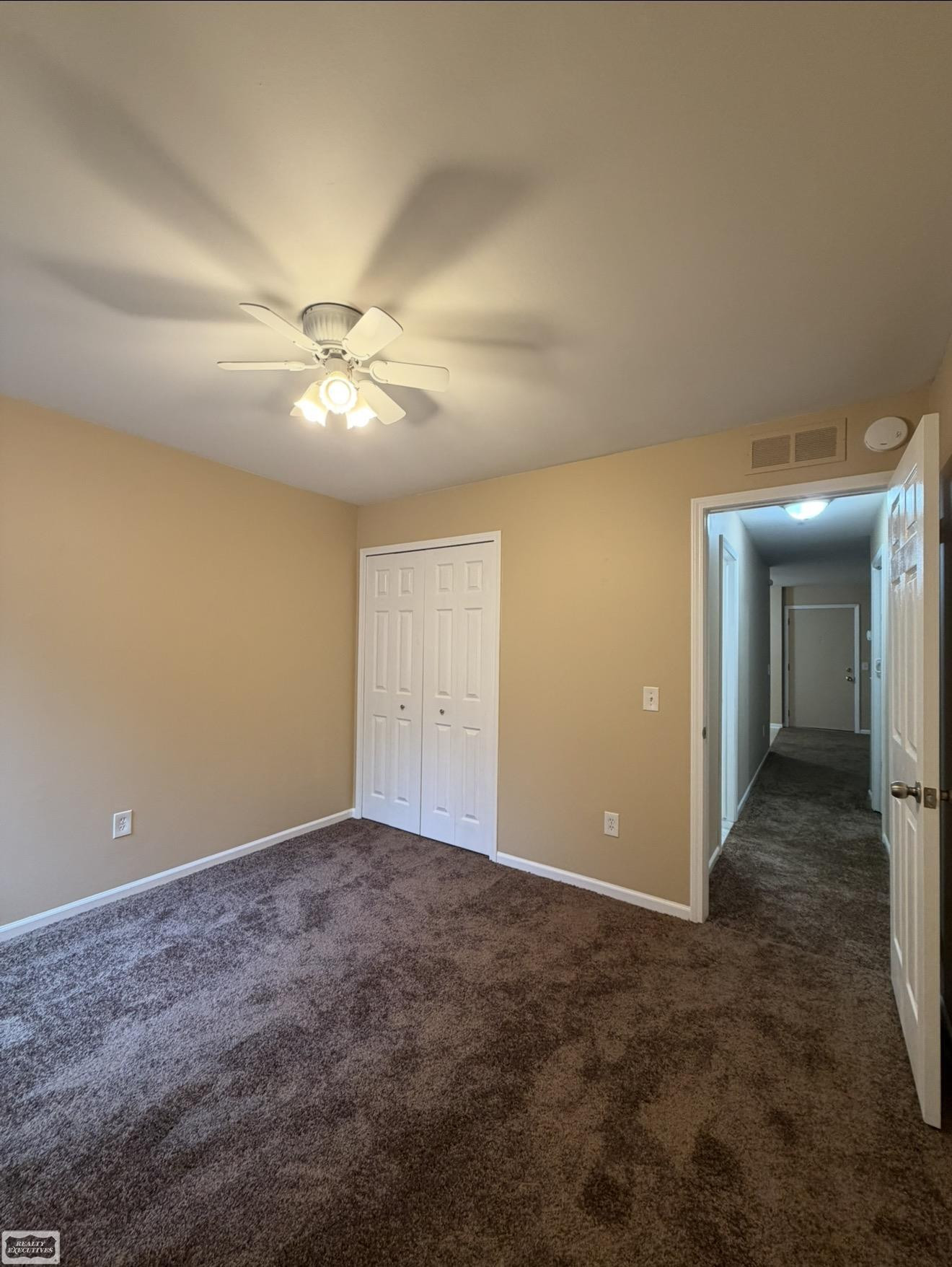 35401 Hickory Woods Lane, #3, Clinton Twp, MI 48035 — Photo 10
