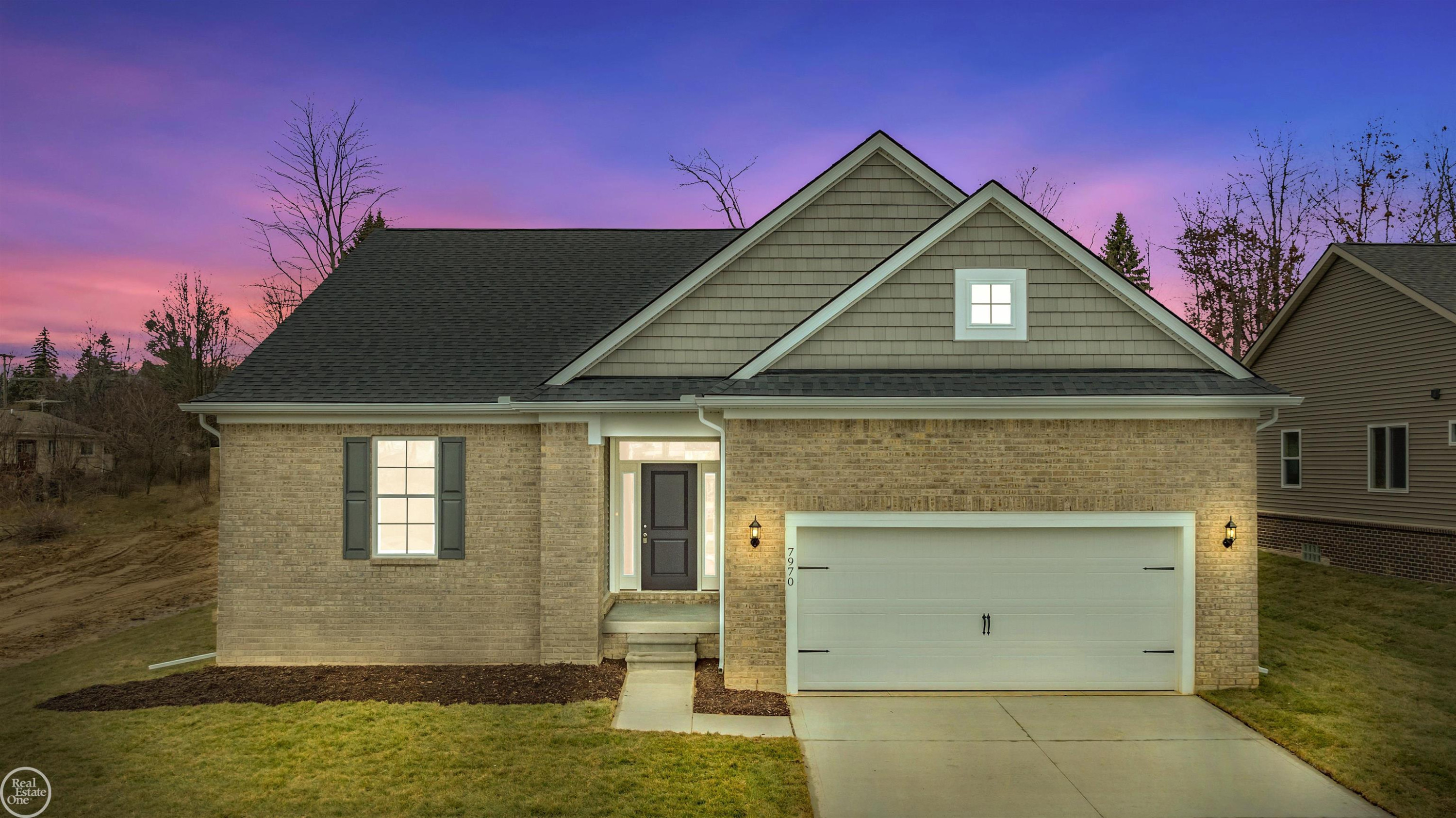 1134 Julian Court, Waterford, MI 48327
