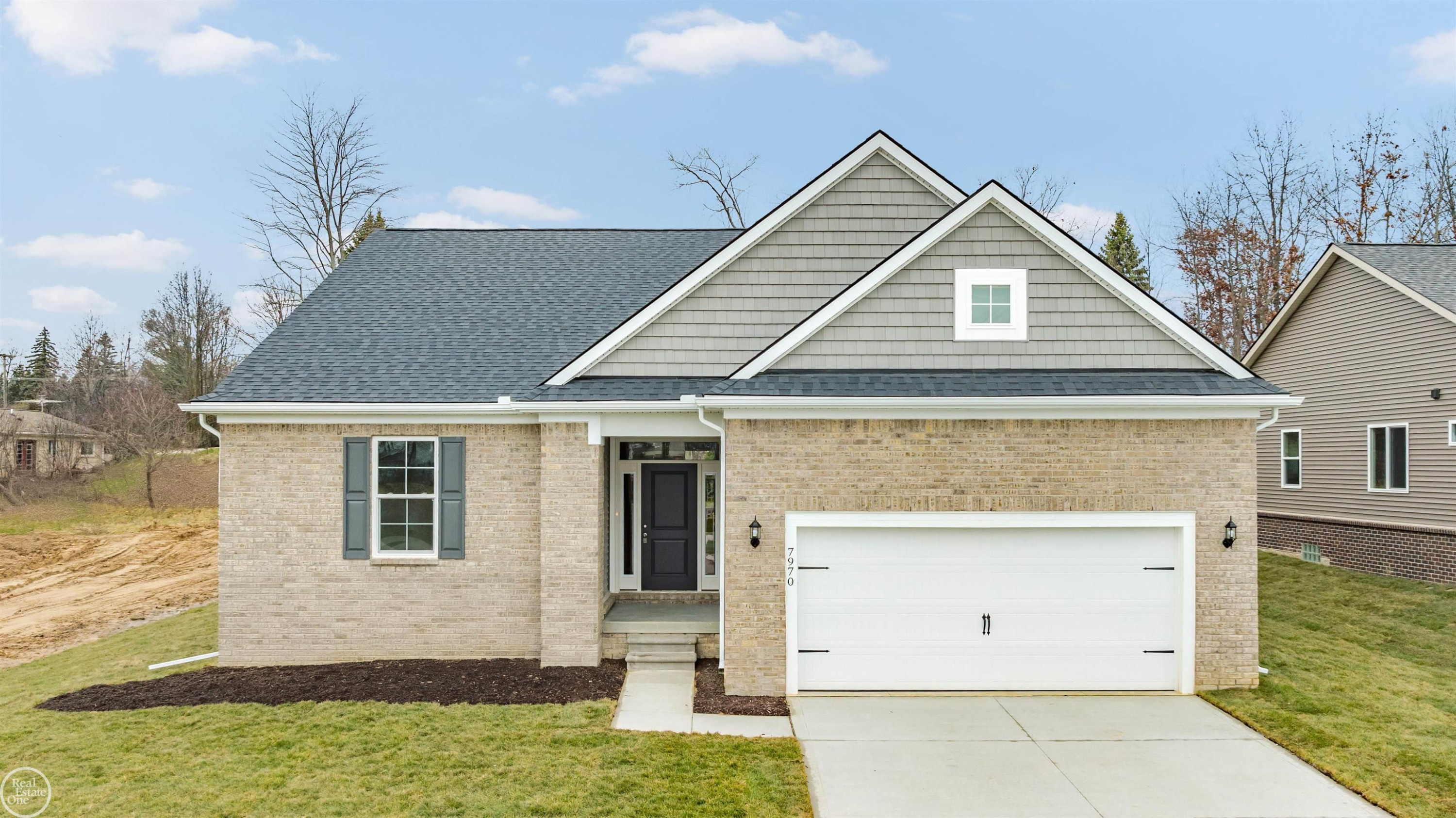 1134 Julian Court, Waterford, MI 48327 — Photo 2