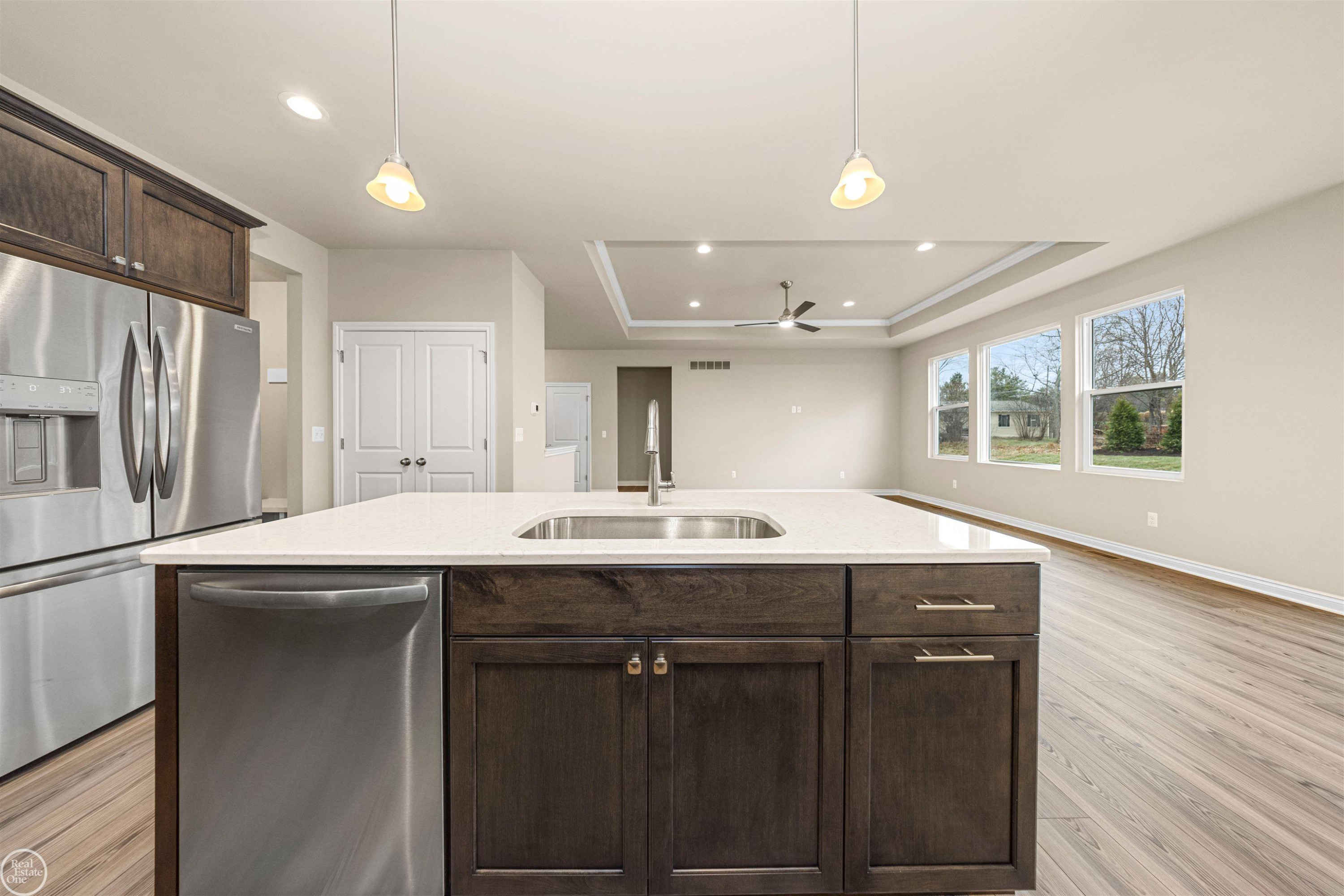 1134 Julian Court, Waterford, MI 48327 — Photo 4