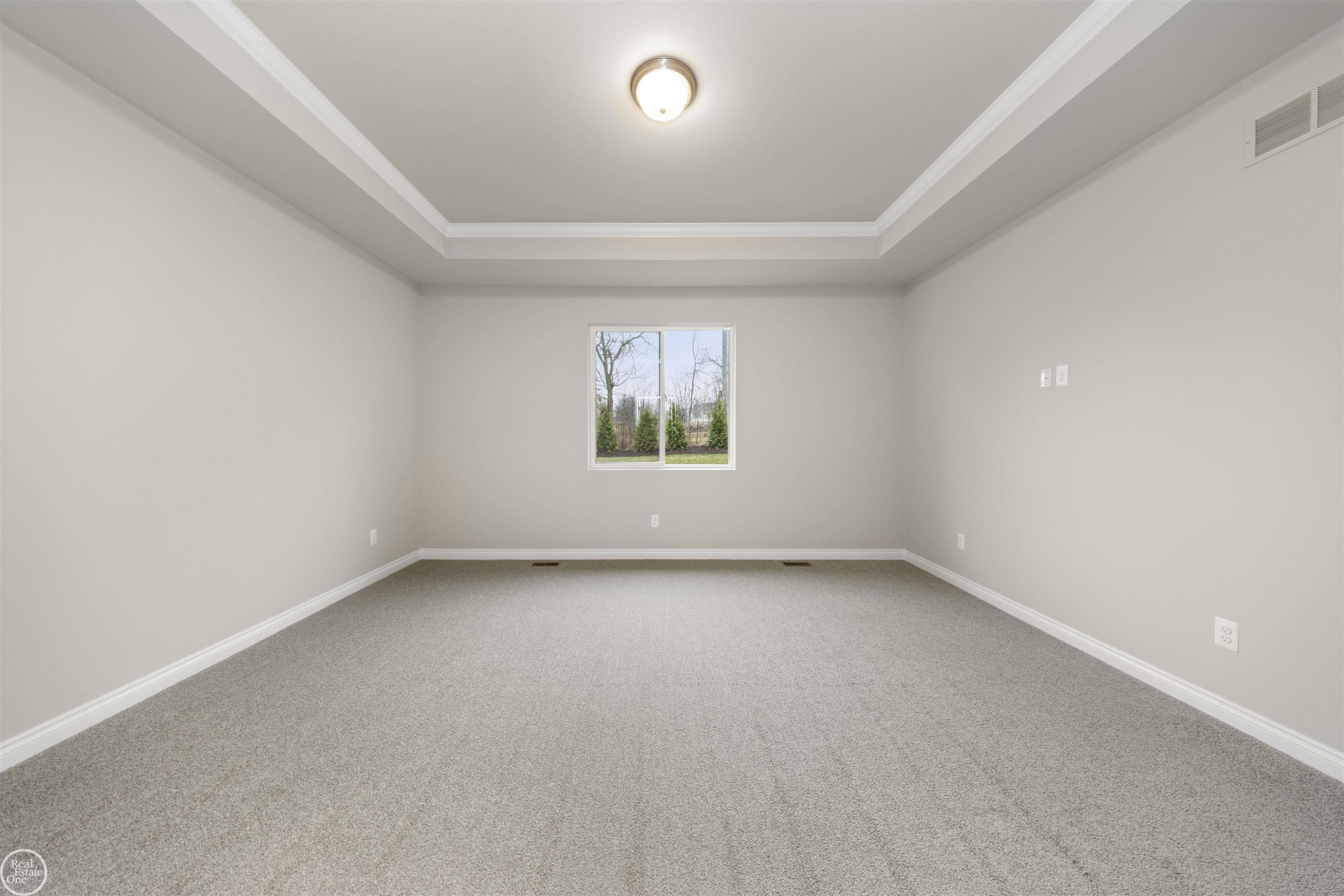 1134 Julian Court, Waterford, MI 48327 — Photo 24