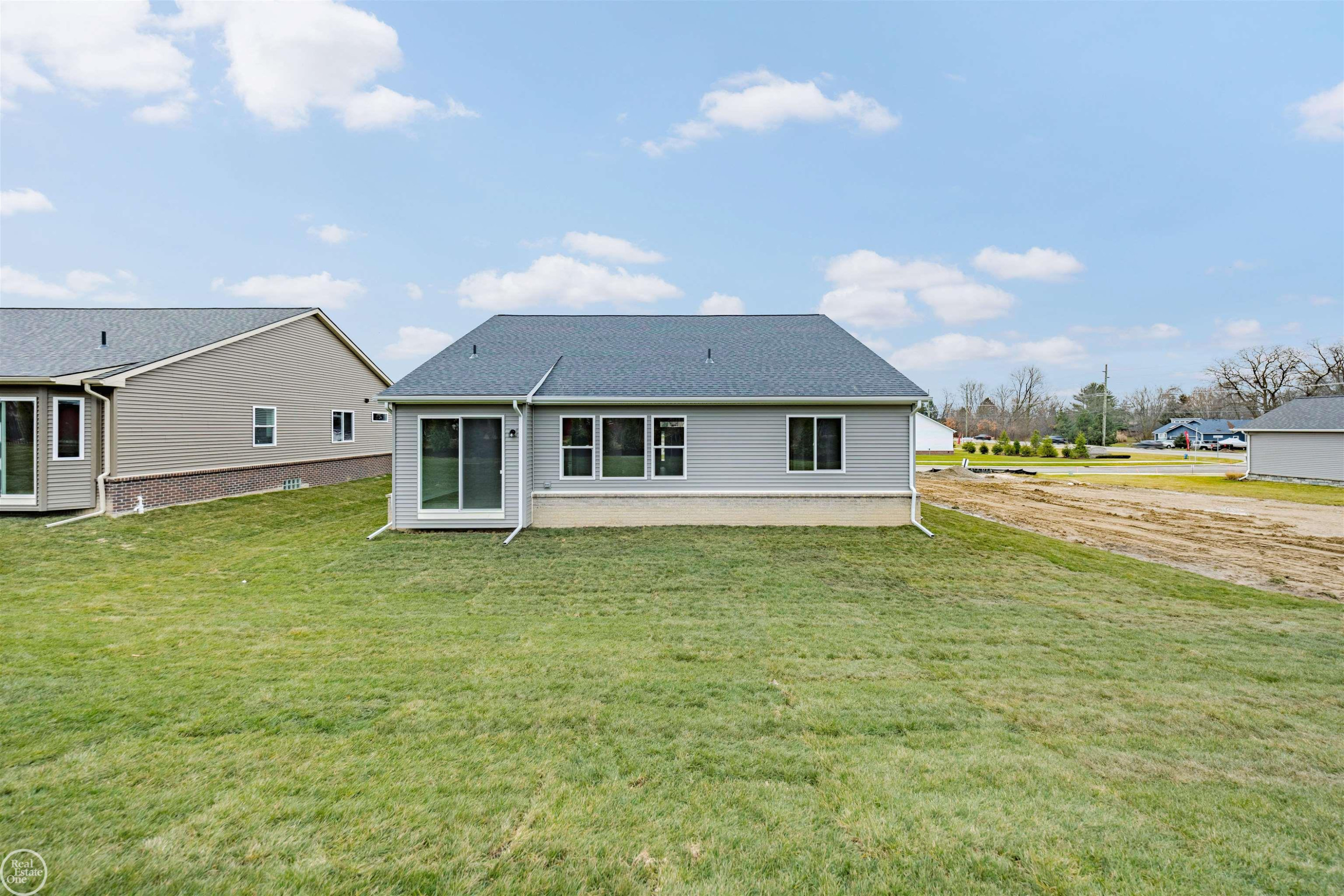 1134 Julian Court, Waterford, MI 48327 — Photo 47