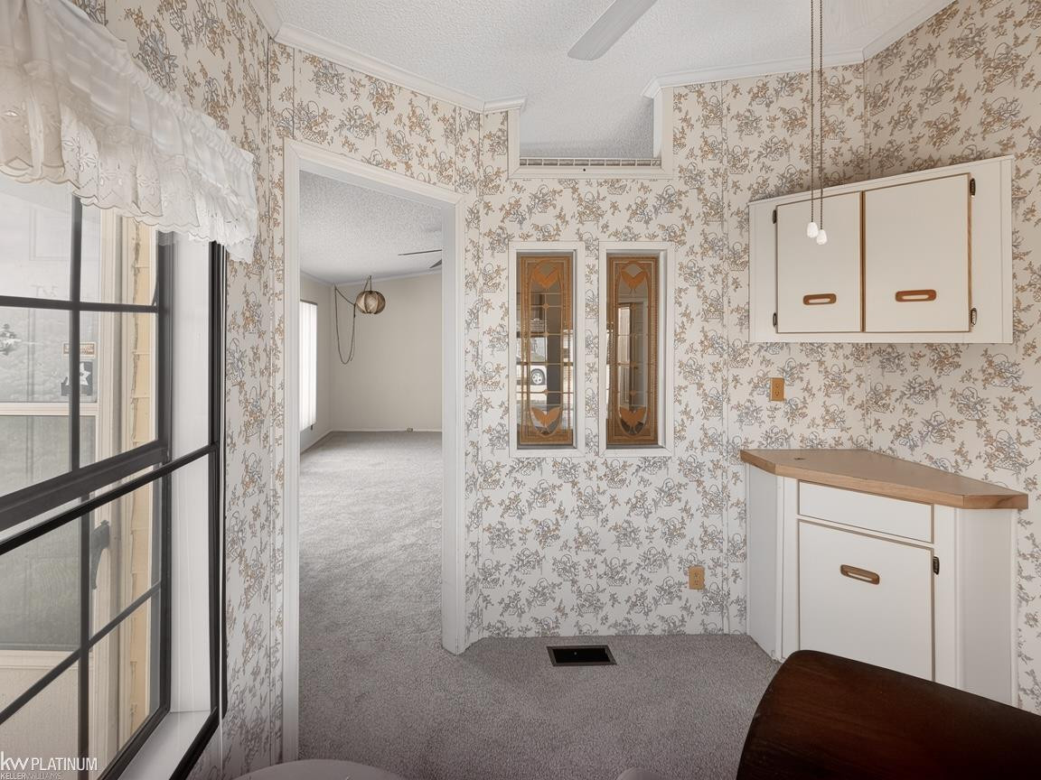 20738 Gaslight Drive, Clinton Twp, MI 48036 — Photo 14