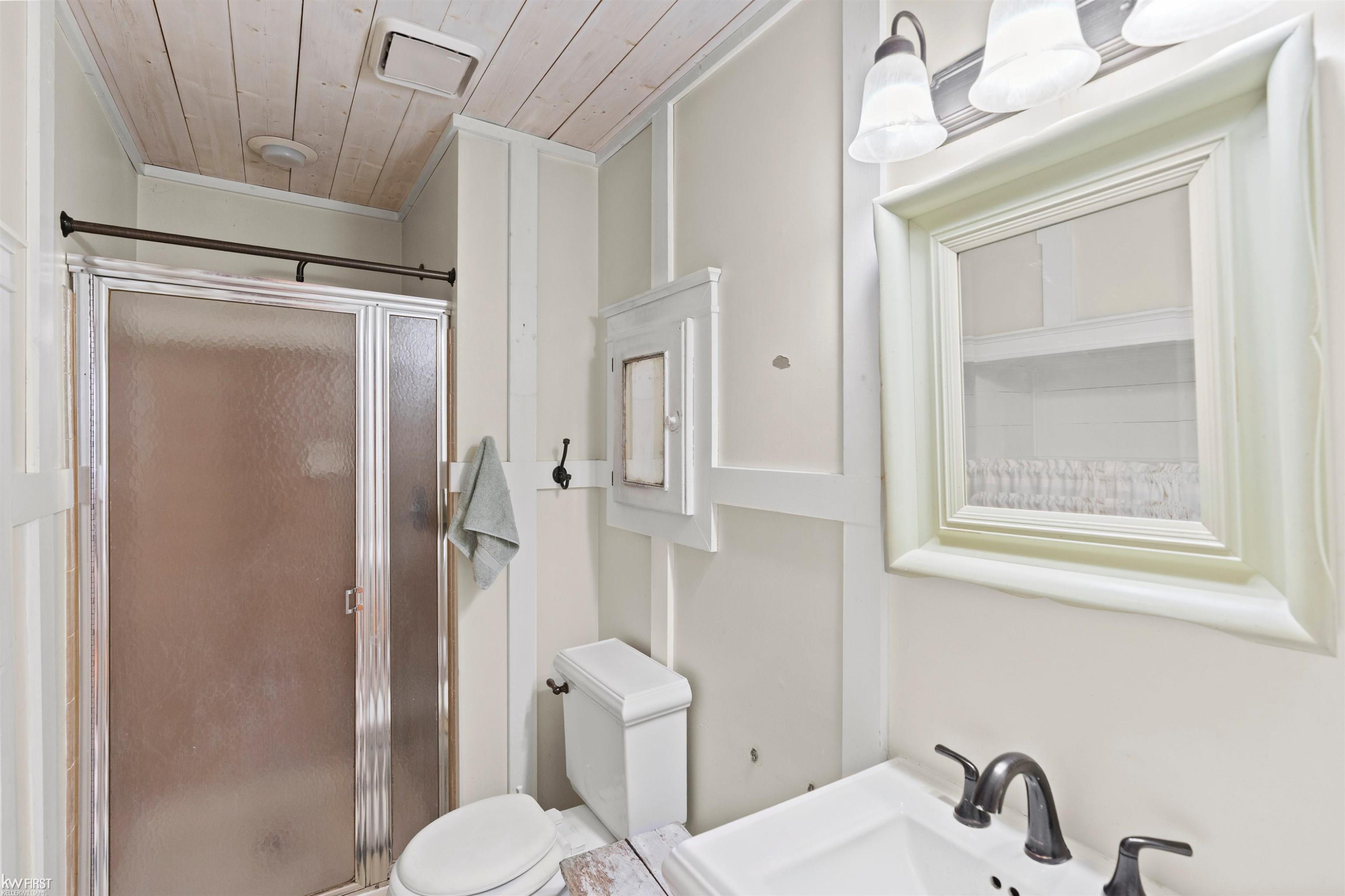 5311 Crestwood Drive, Grand Blanc, MI 48439 — Photo 24