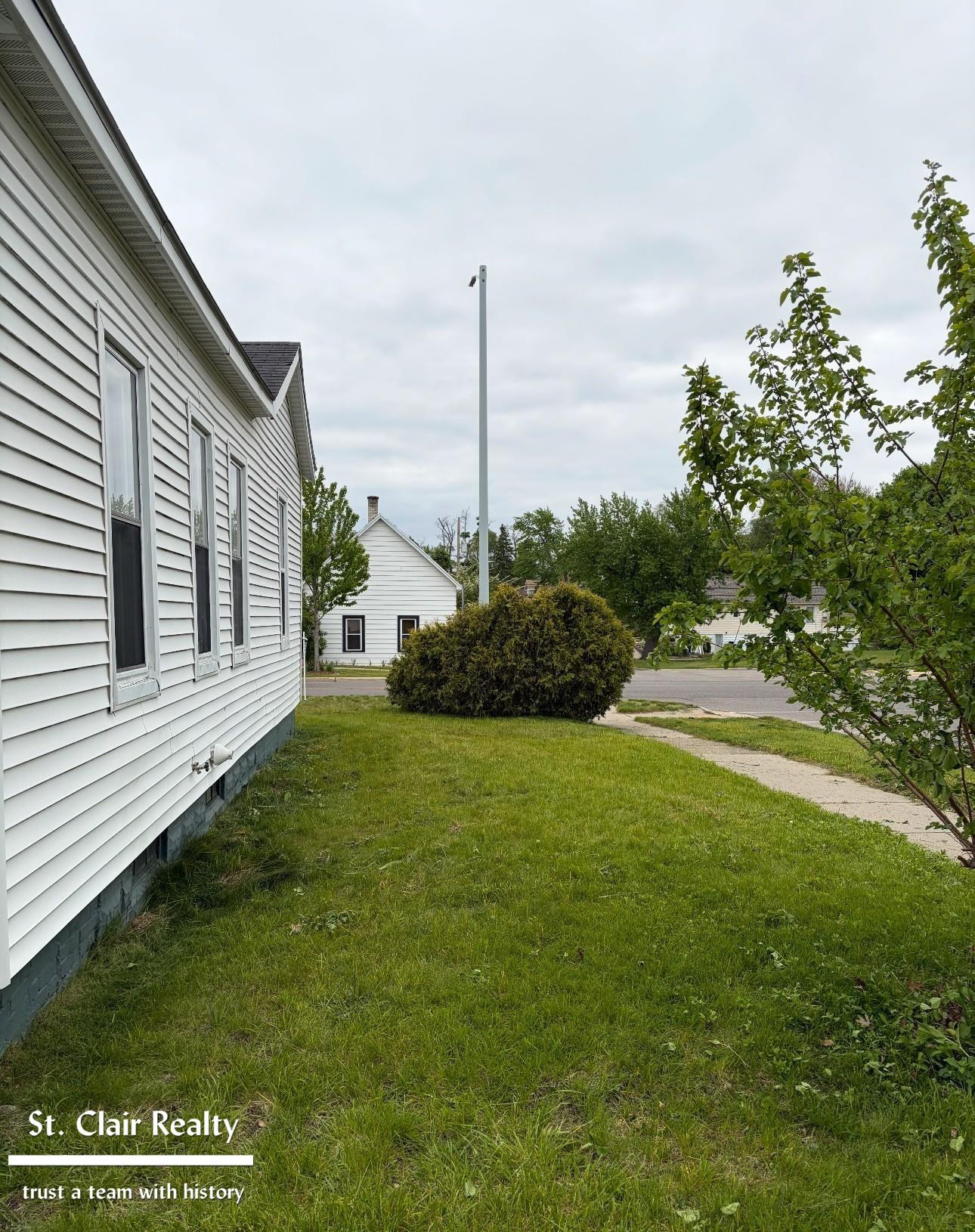 506 W Muskegon Avenue, Muskegon, MI 49440 — Photo 14