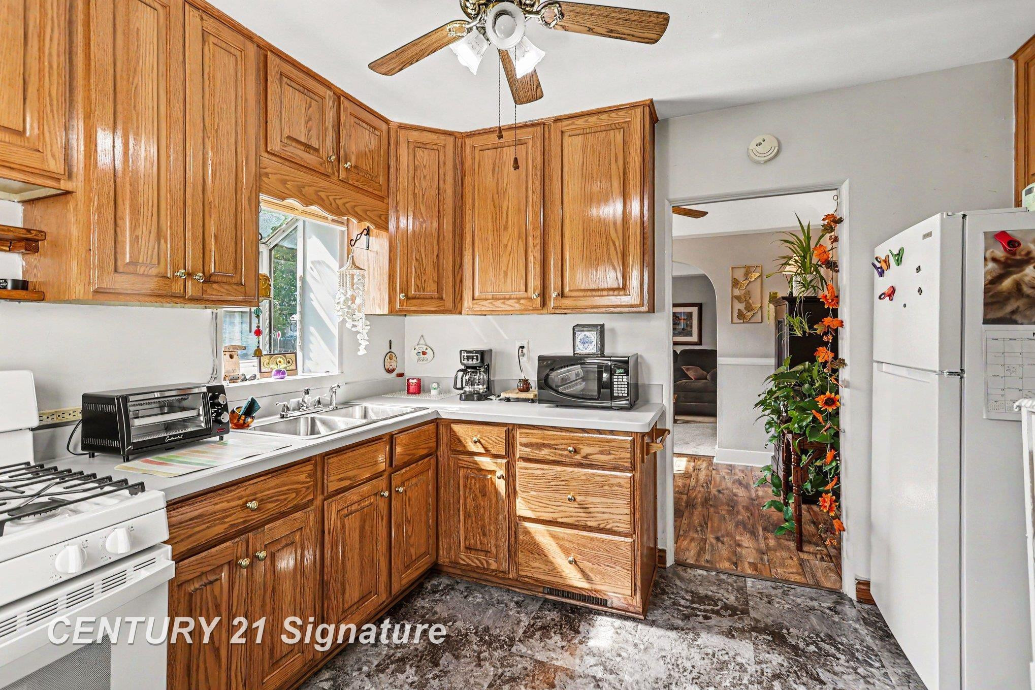 705 W Jenny Street, Bay City, MI 48706 — Photo 10