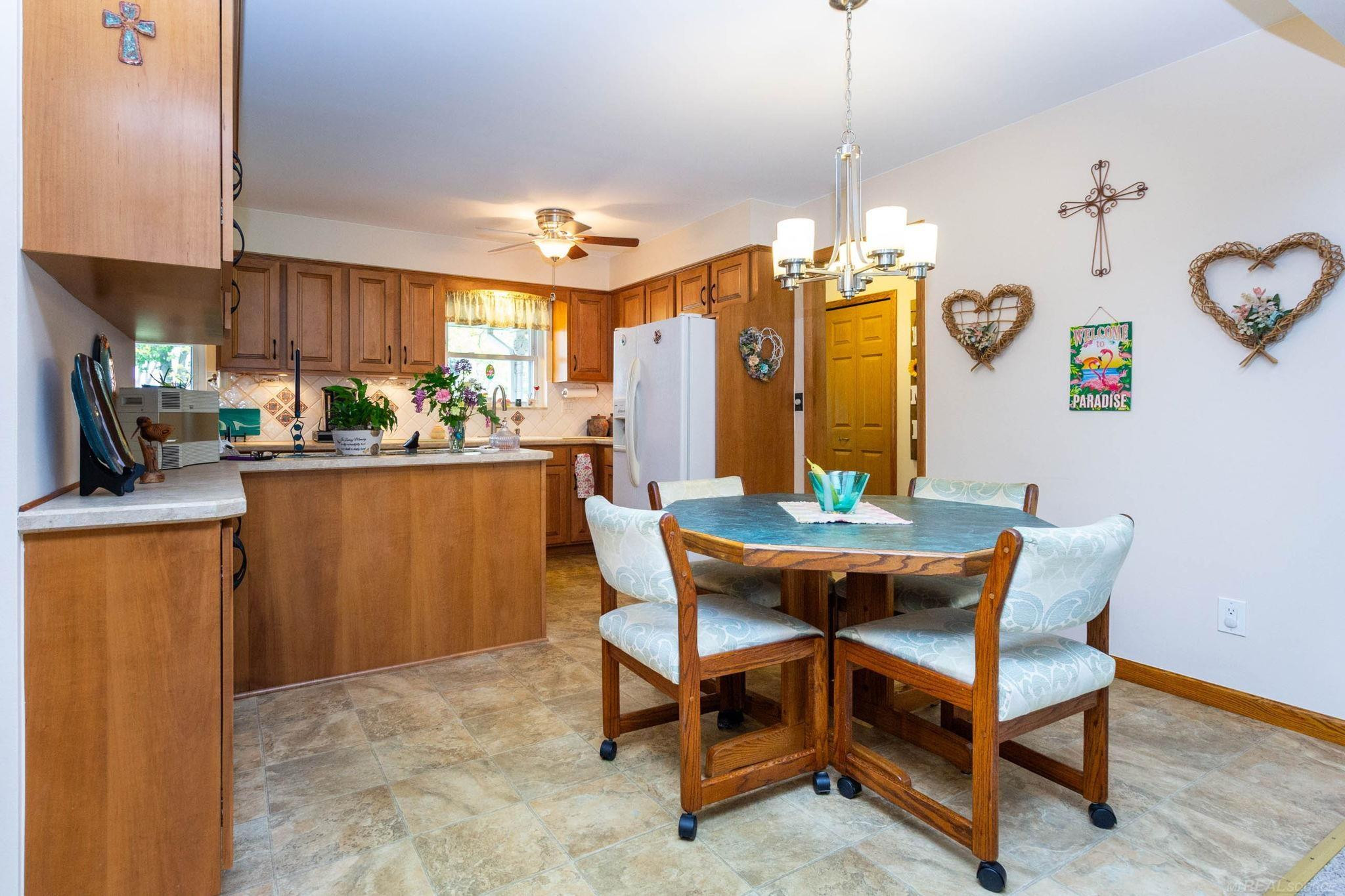 7233 Flamingo Street, Algonac, MI 48001 — Photo 12