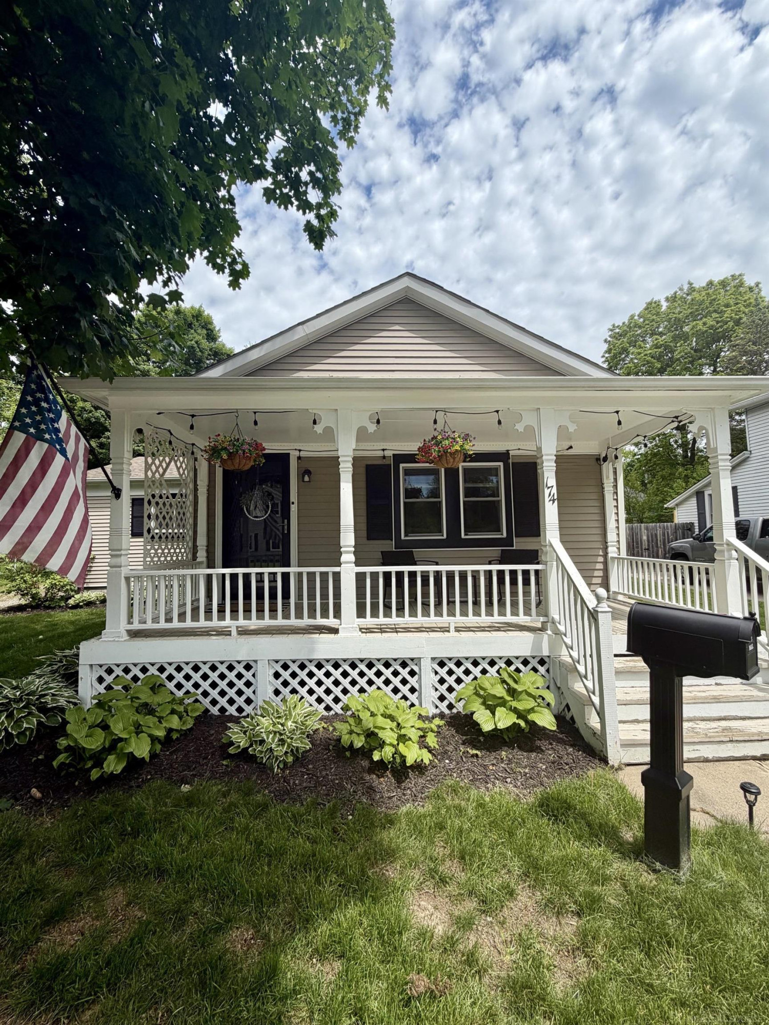 174 Benjamin Street, MI 48065 — front exterior