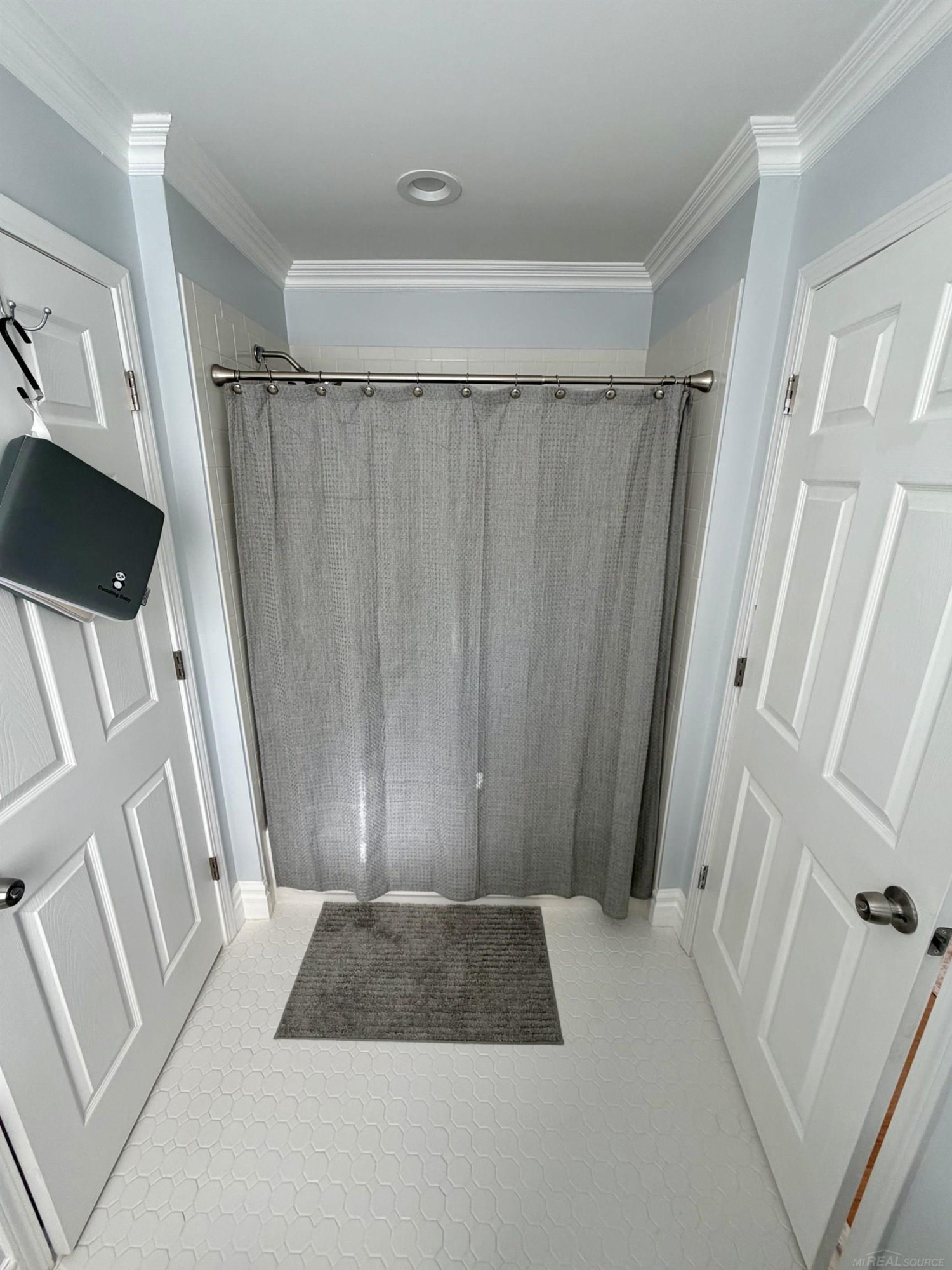 174 Benjamin Street, MI 48065 — Photo 19