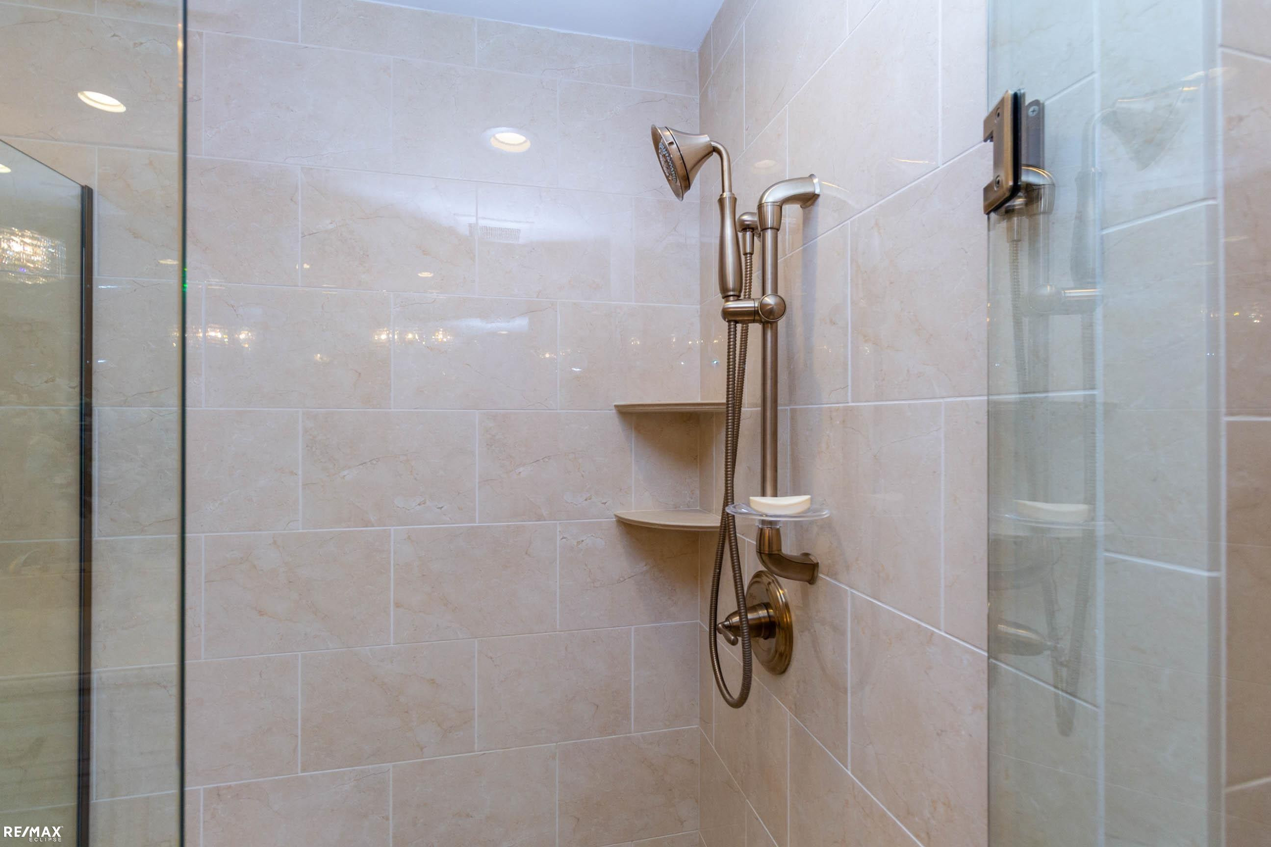 304 Heritage Way Street, Algonac, MI 48001 — Photo 28