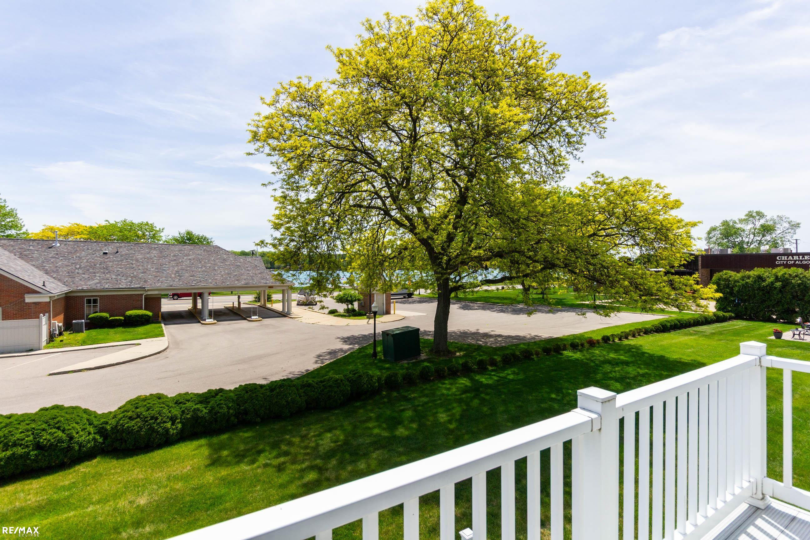 304 Heritage Way Street, Algonac, MI 48001 — Photo 36