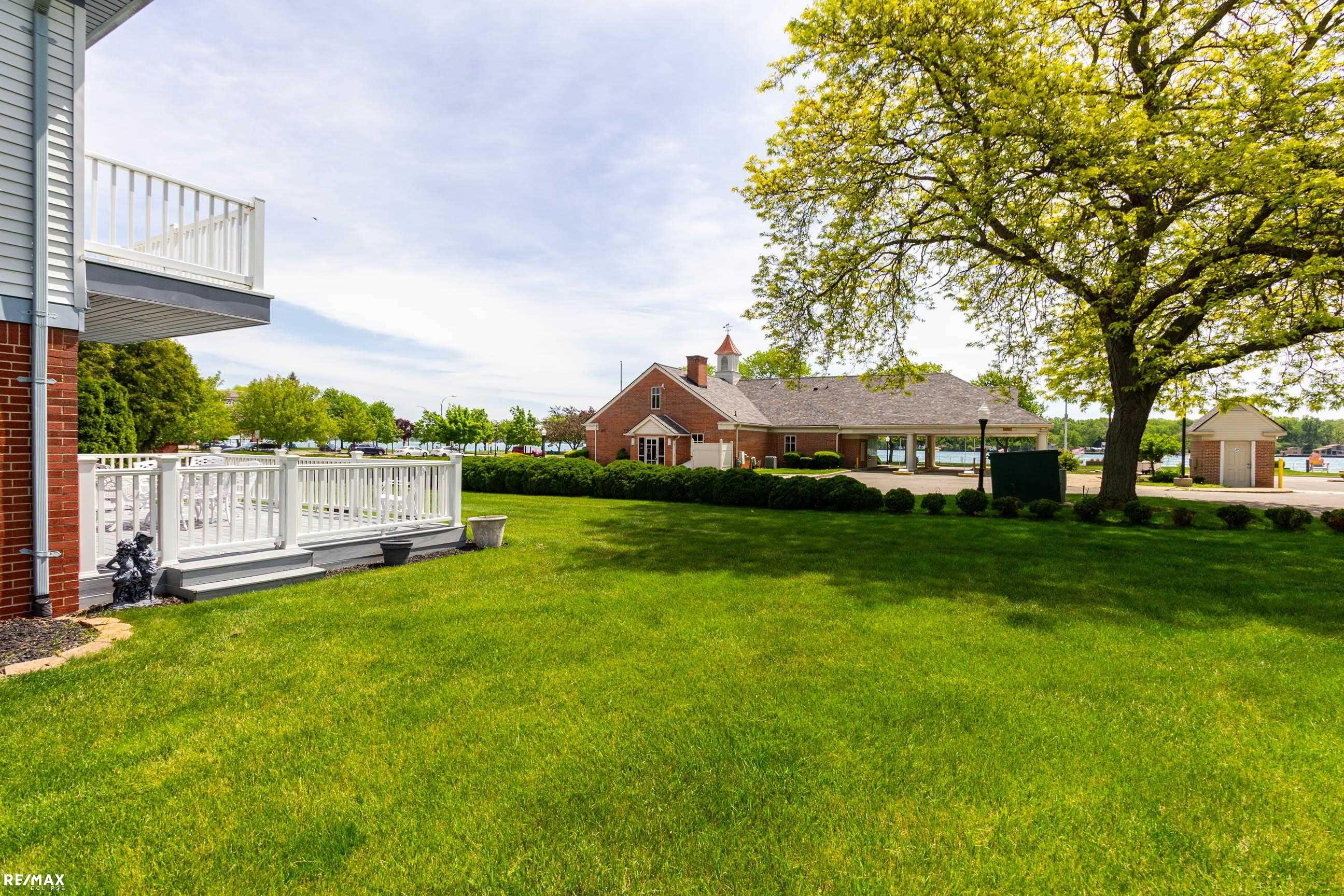 304 Heritage Way Street, Algonac, MI 48001 — Photo 48