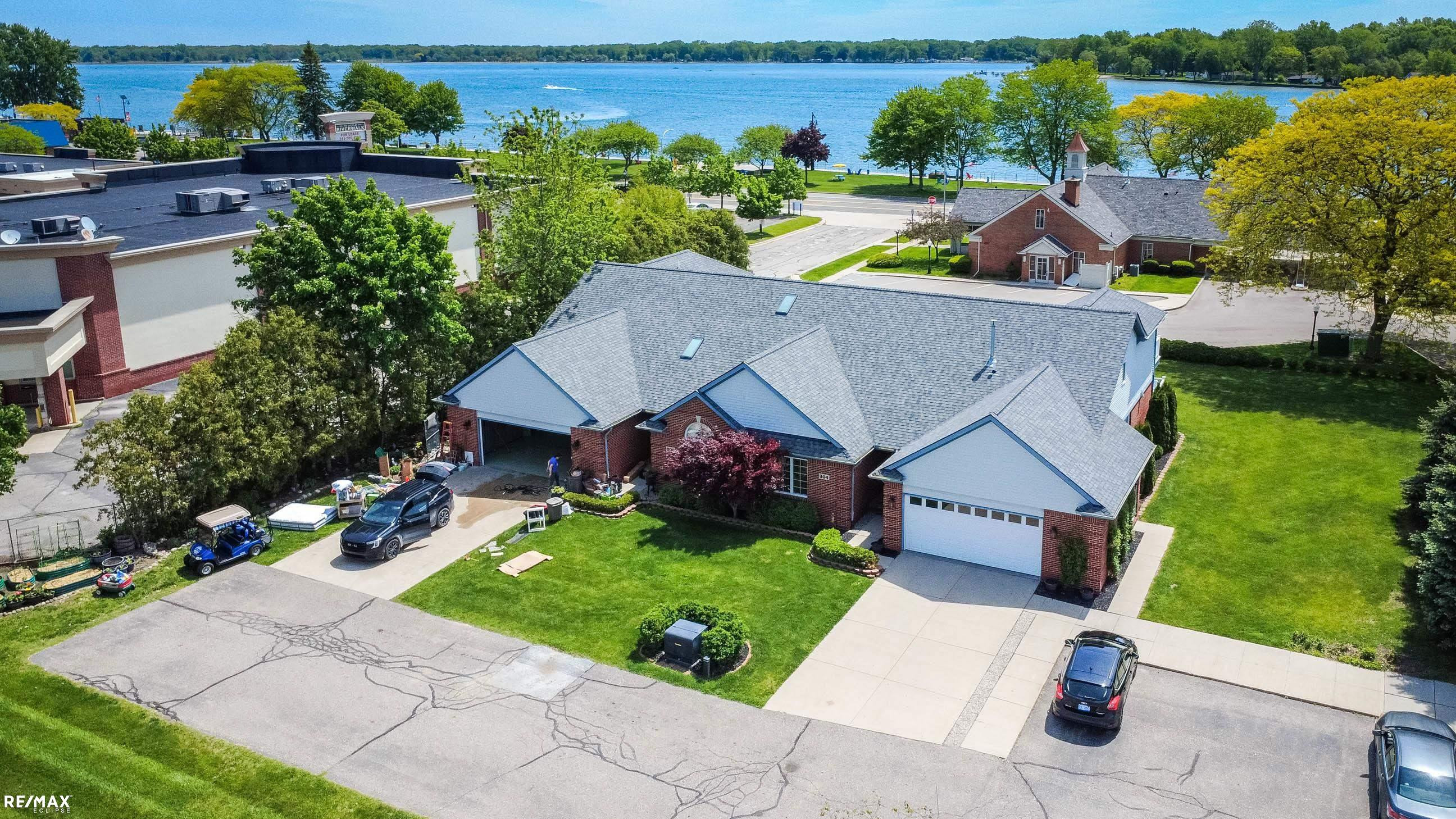 304 Heritage Way Street, Algonac, MI 48001 — Photo 57