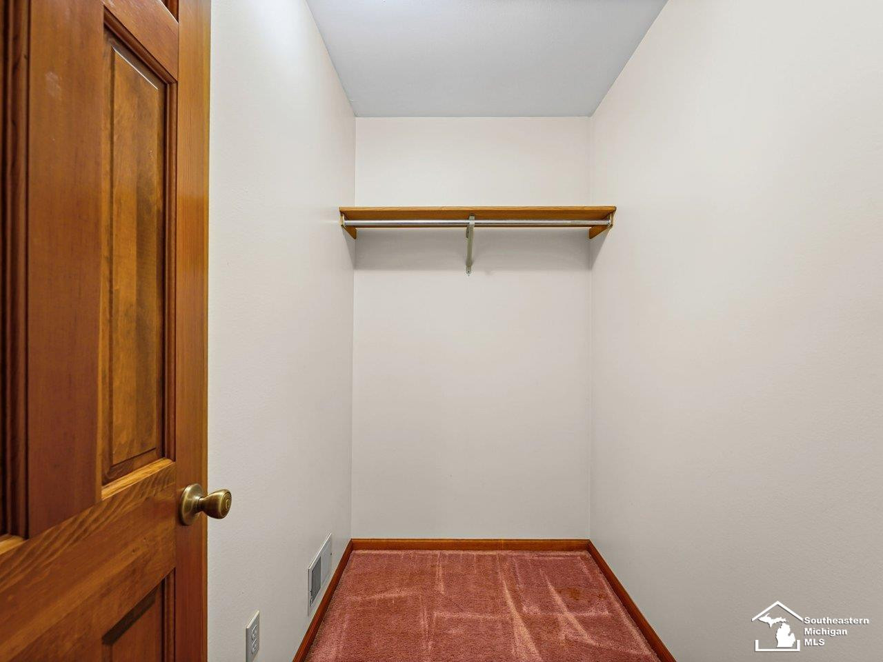 7058 Wildwood Drive, Temperance, MI 48182 — Photo 32