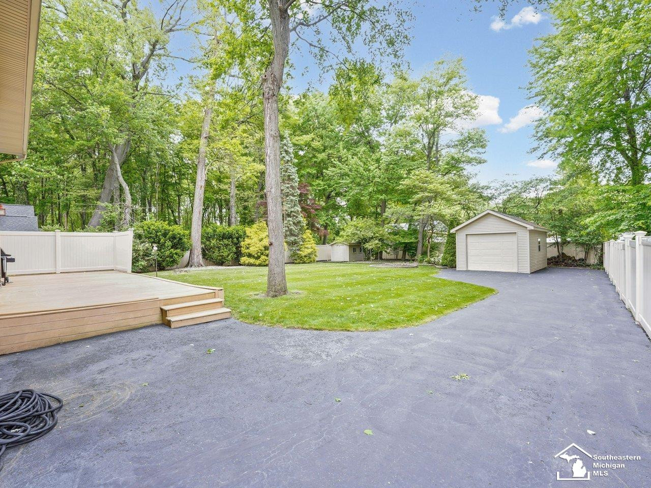 7058 Wildwood Drive, Temperance, MI 48182 — Photo 40
