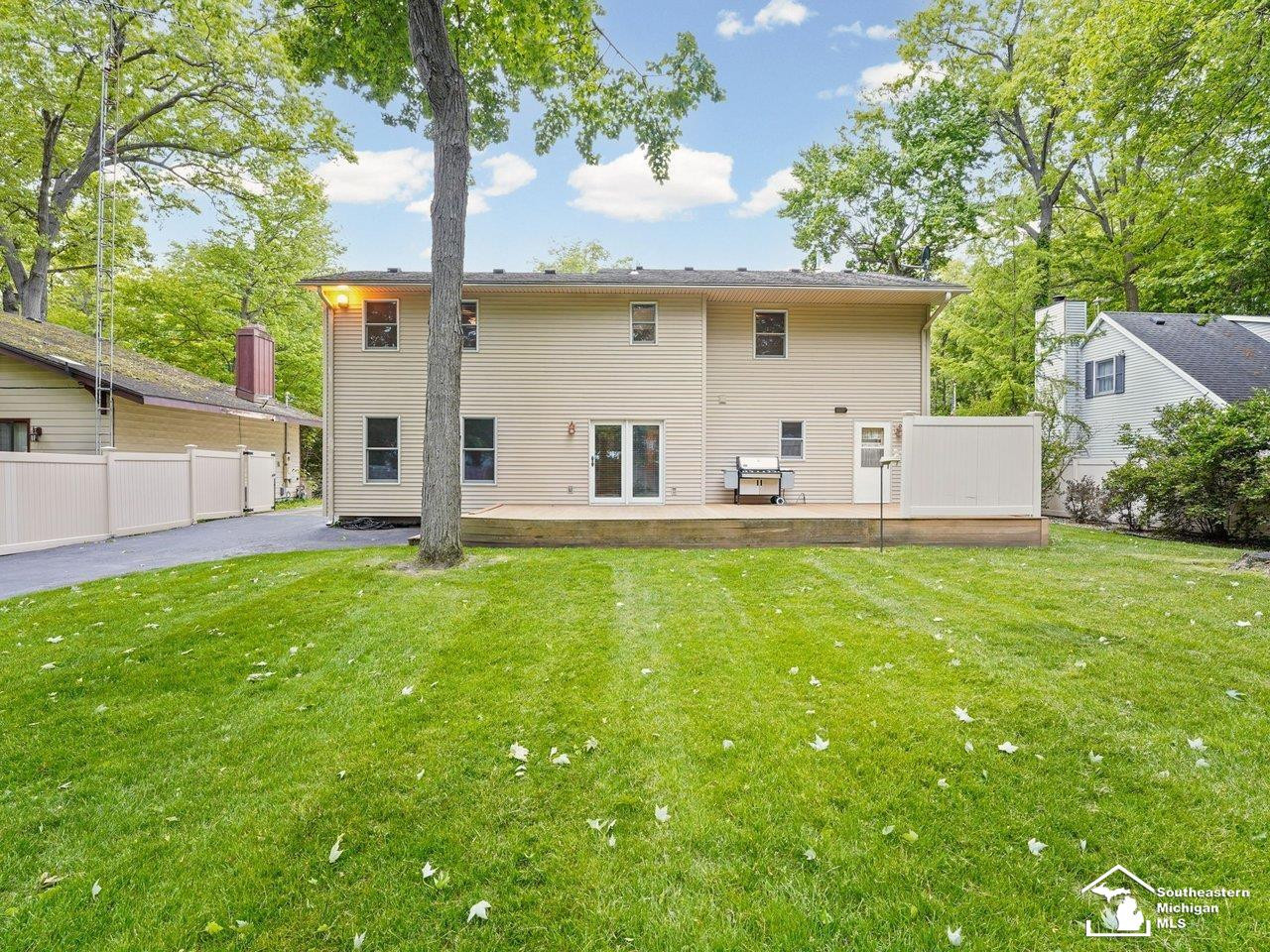 7058 Wildwood Drive, Temperance, MI 48182 — Photo 44