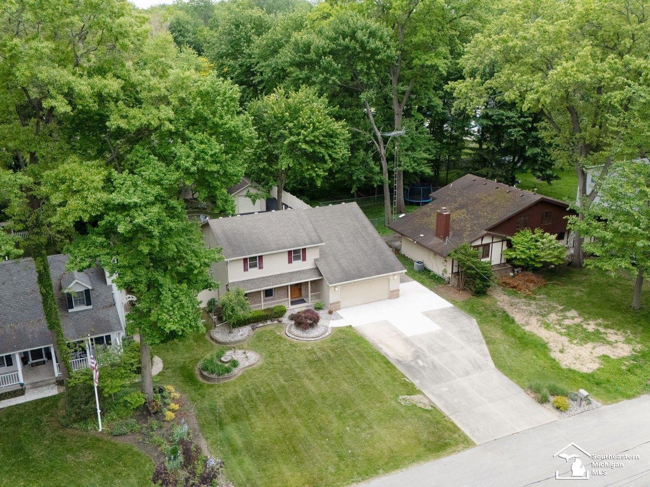 7058 Wildwood Drive, Temperance, MI 48182 — Photo 45
