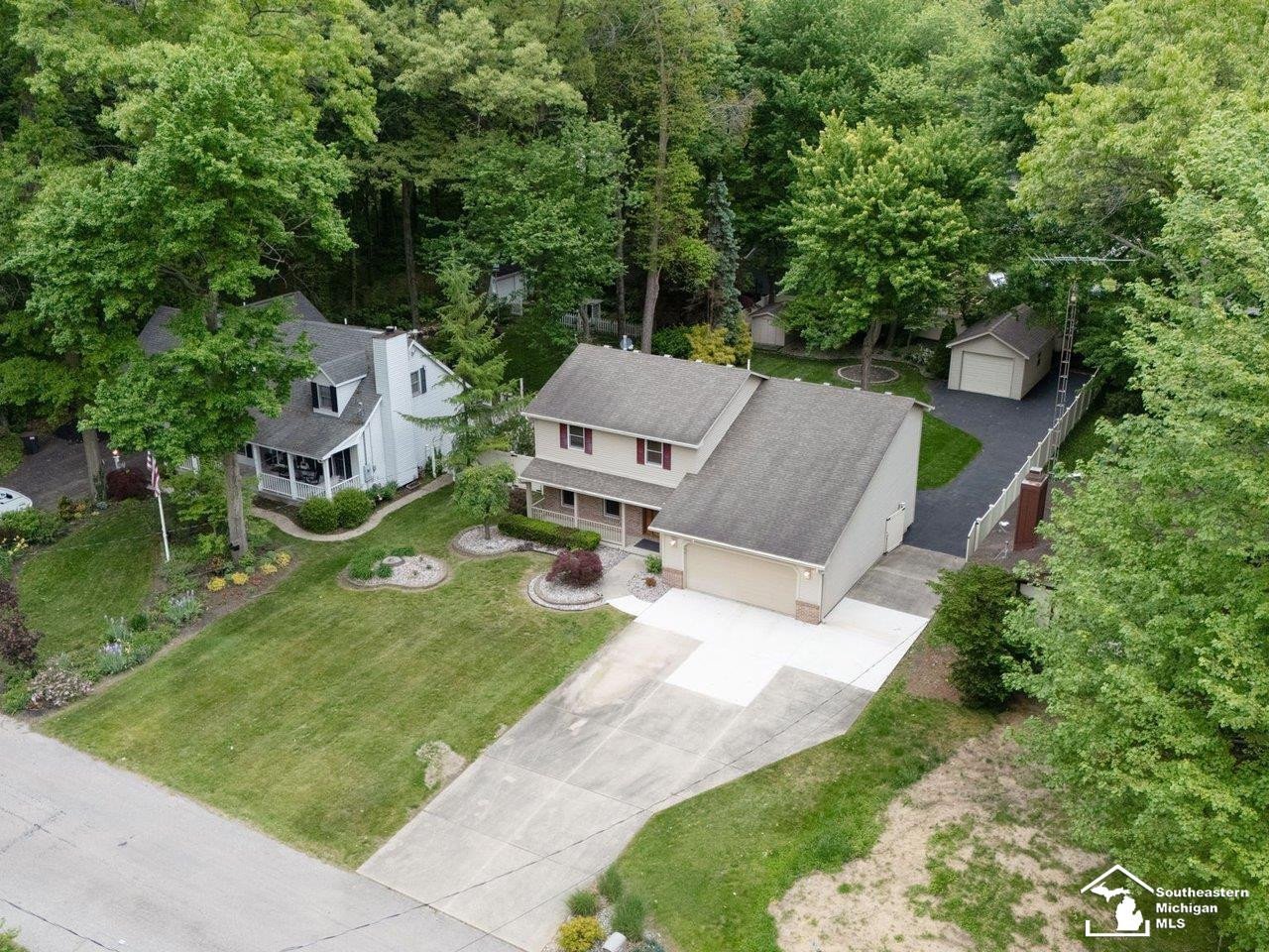7058 Wildwood Drive, Temperance, MI 48182 — Photo 47