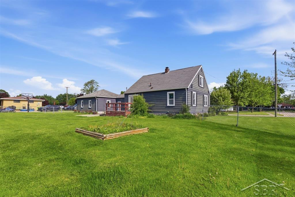 301 Church Street, Auburn, MI 48611 — Photo 26